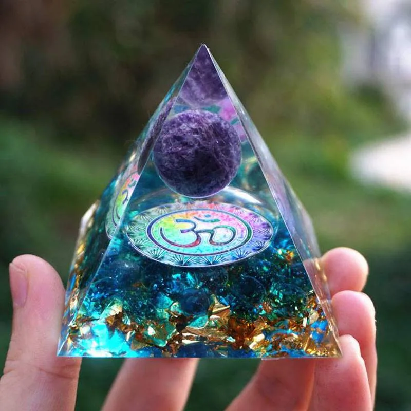Orgoniittipyramidi – Orgone-energiageneraattori