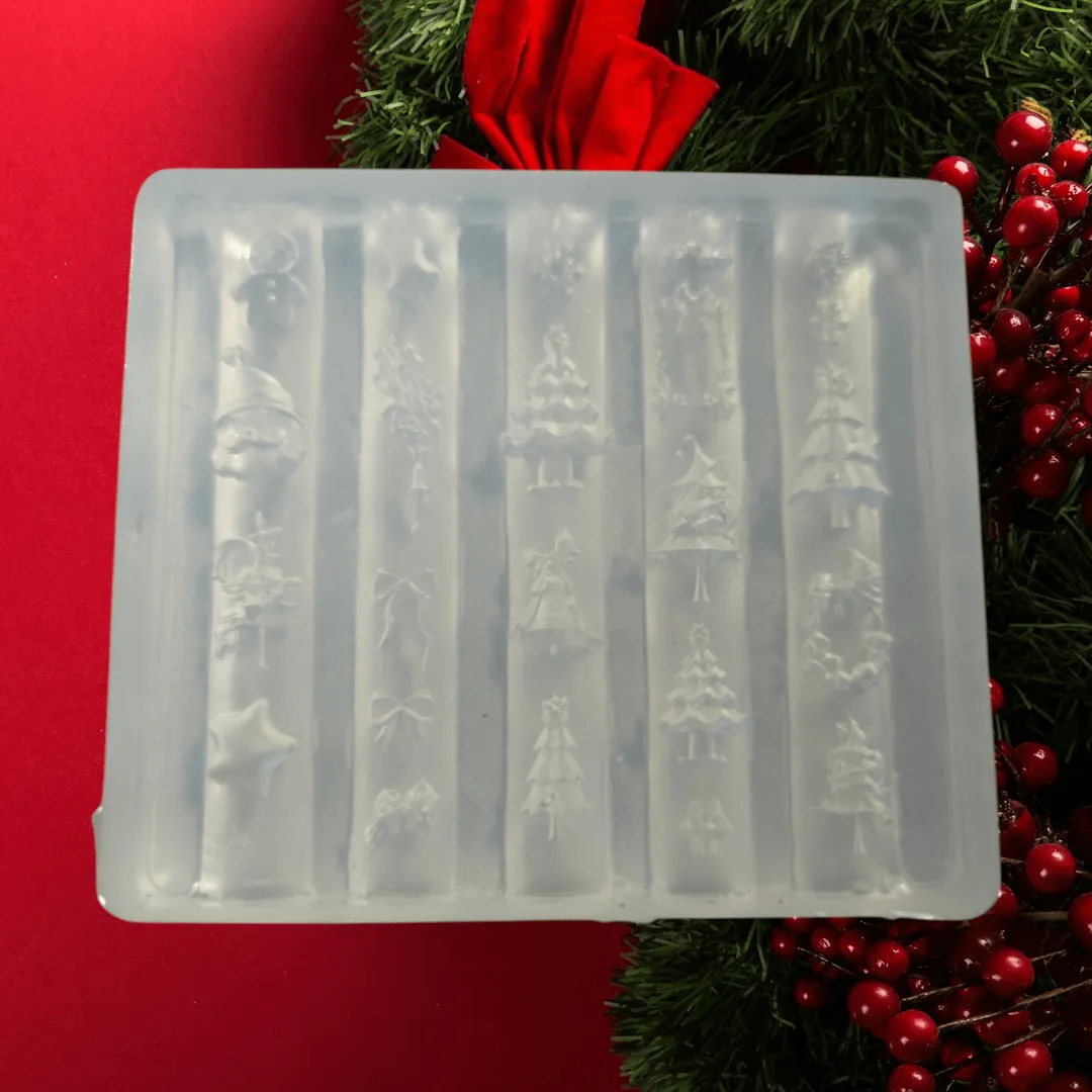 Christmas Silicone Mold Nail Art: Festive 3D Designs Made Easy