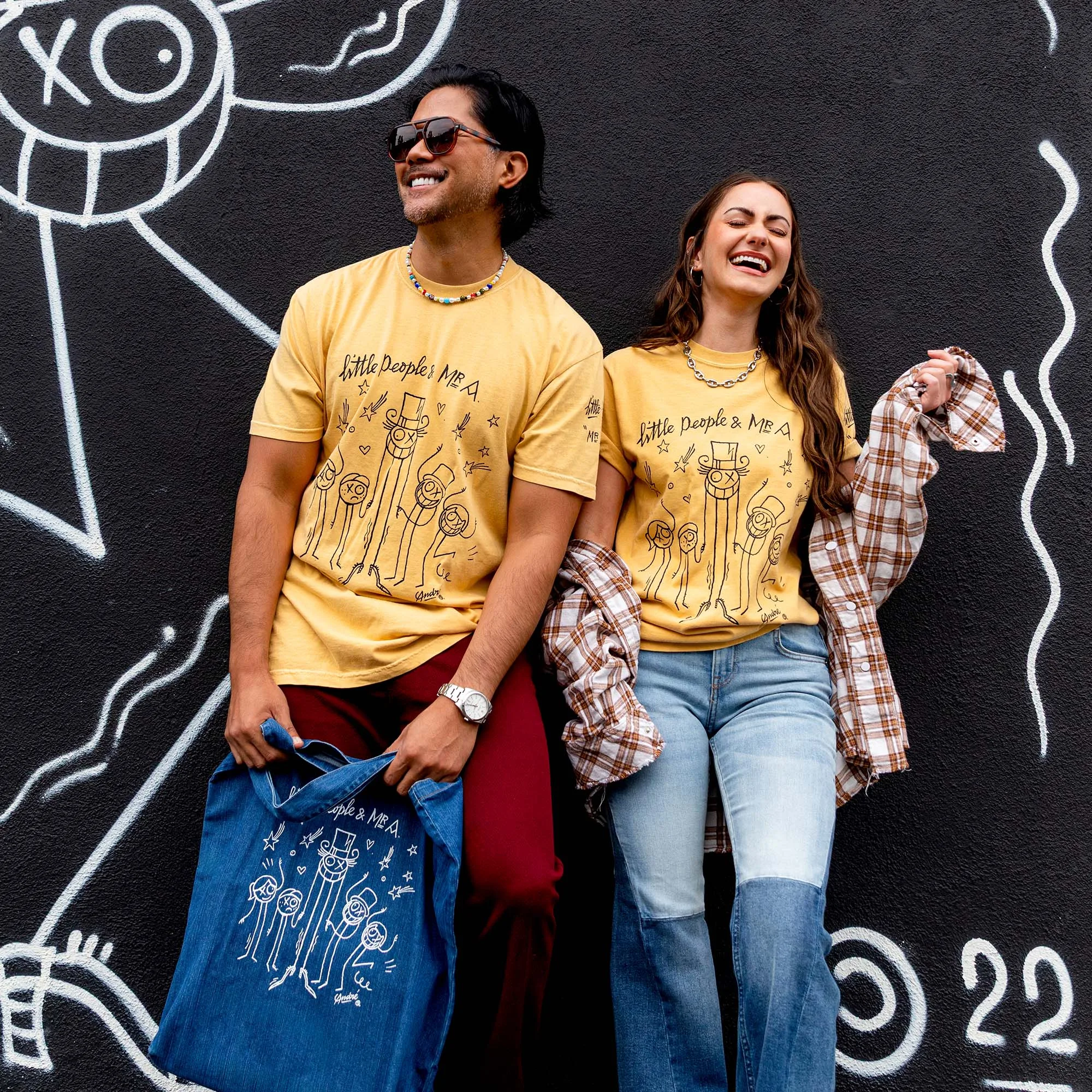 T-shirt Fisher Price x André Saraiva vs Felpa