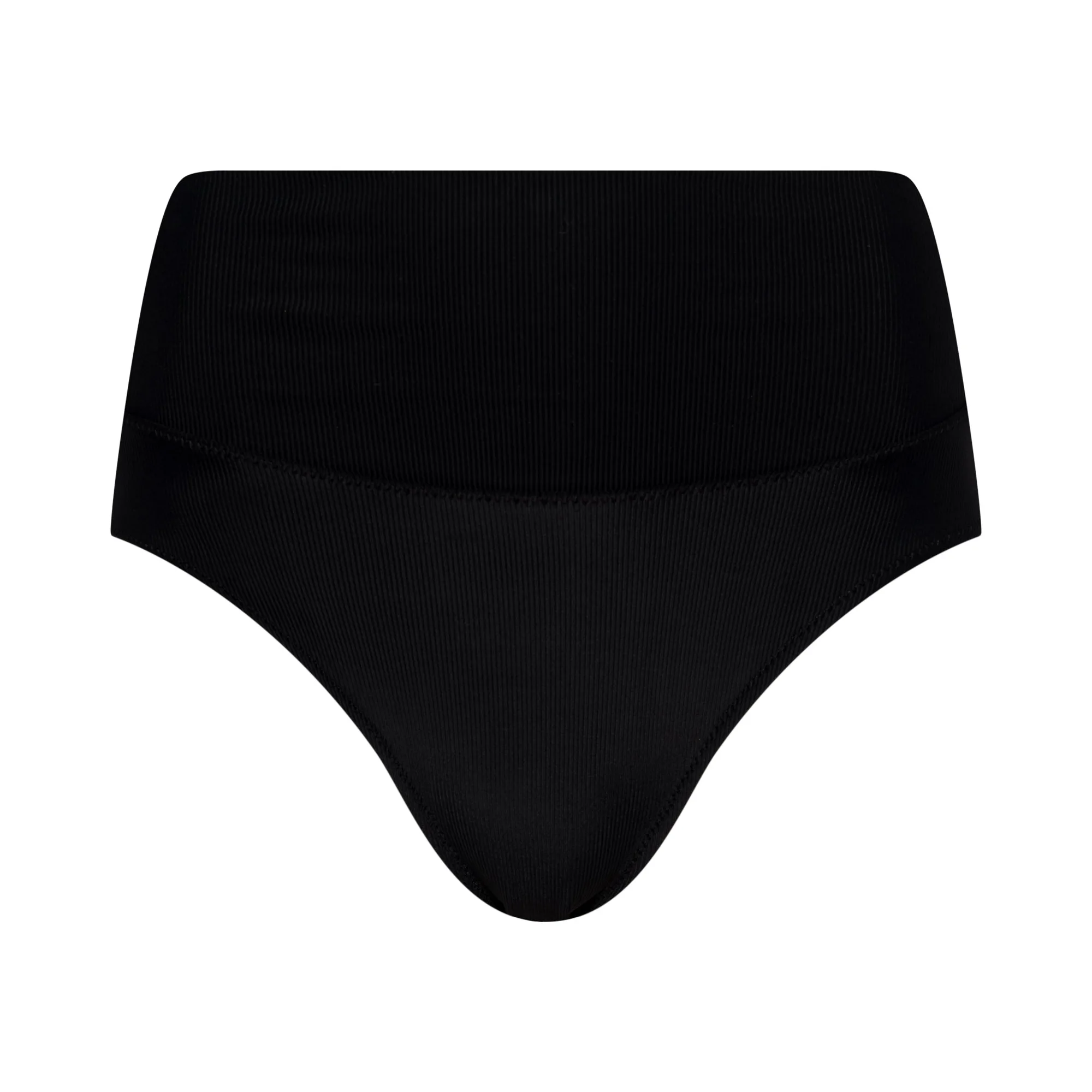 Tallas de bañador para pecho pequeño: guía de ajuste de top y braguita