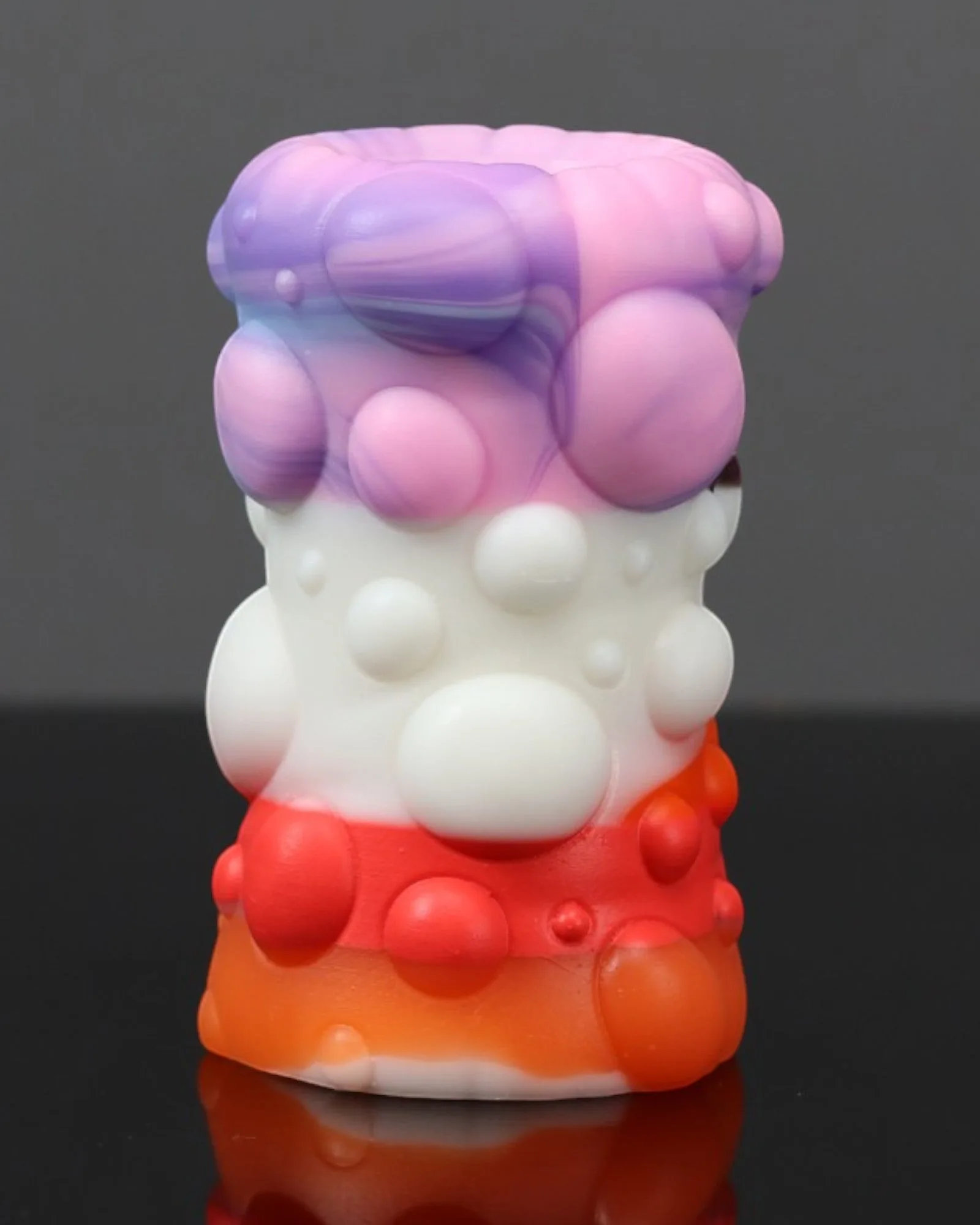 Bubbles Stroker vs Twyster : Comparatif de masturbateurs