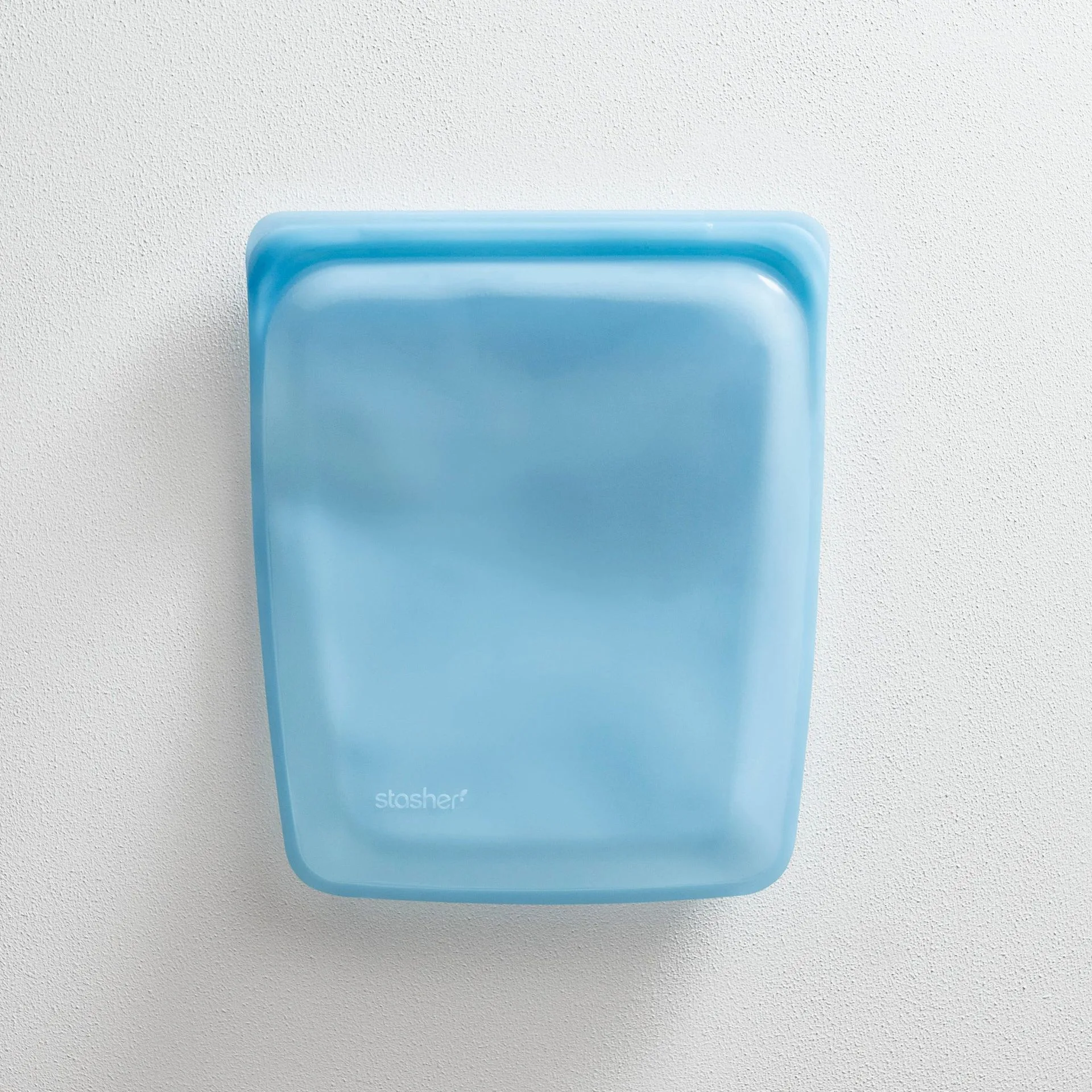 5 Tips for Organizing Your Pantry with Reusable Stand-Up Bags and Jars