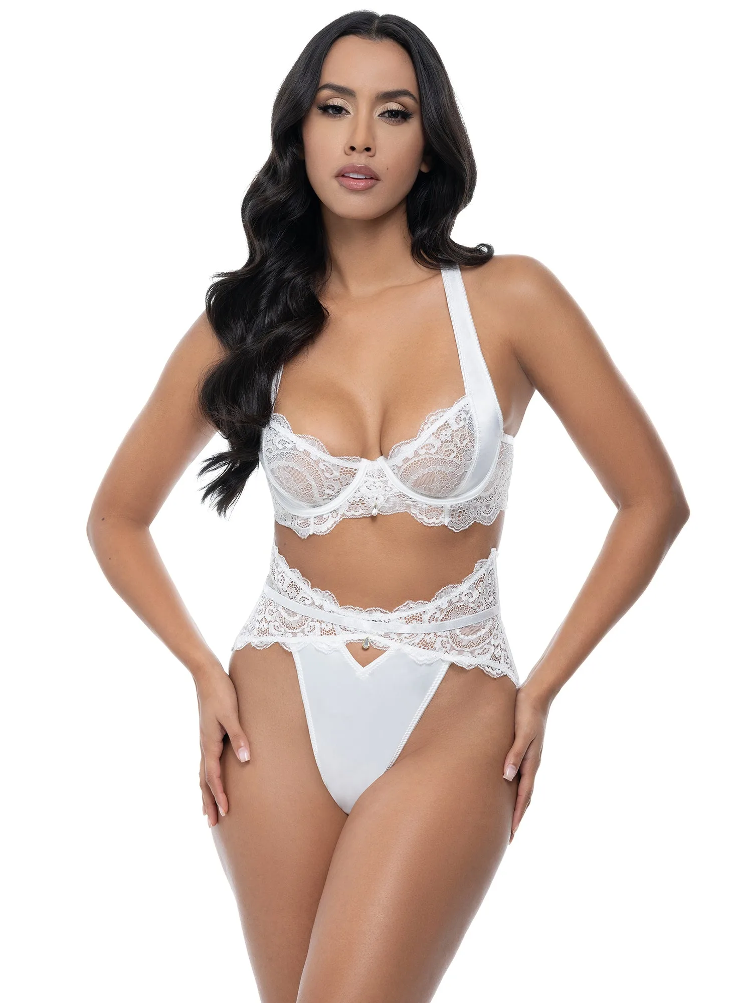 Bra Set Fitting Guide: Longline vs. Bridal vs. Embroidered