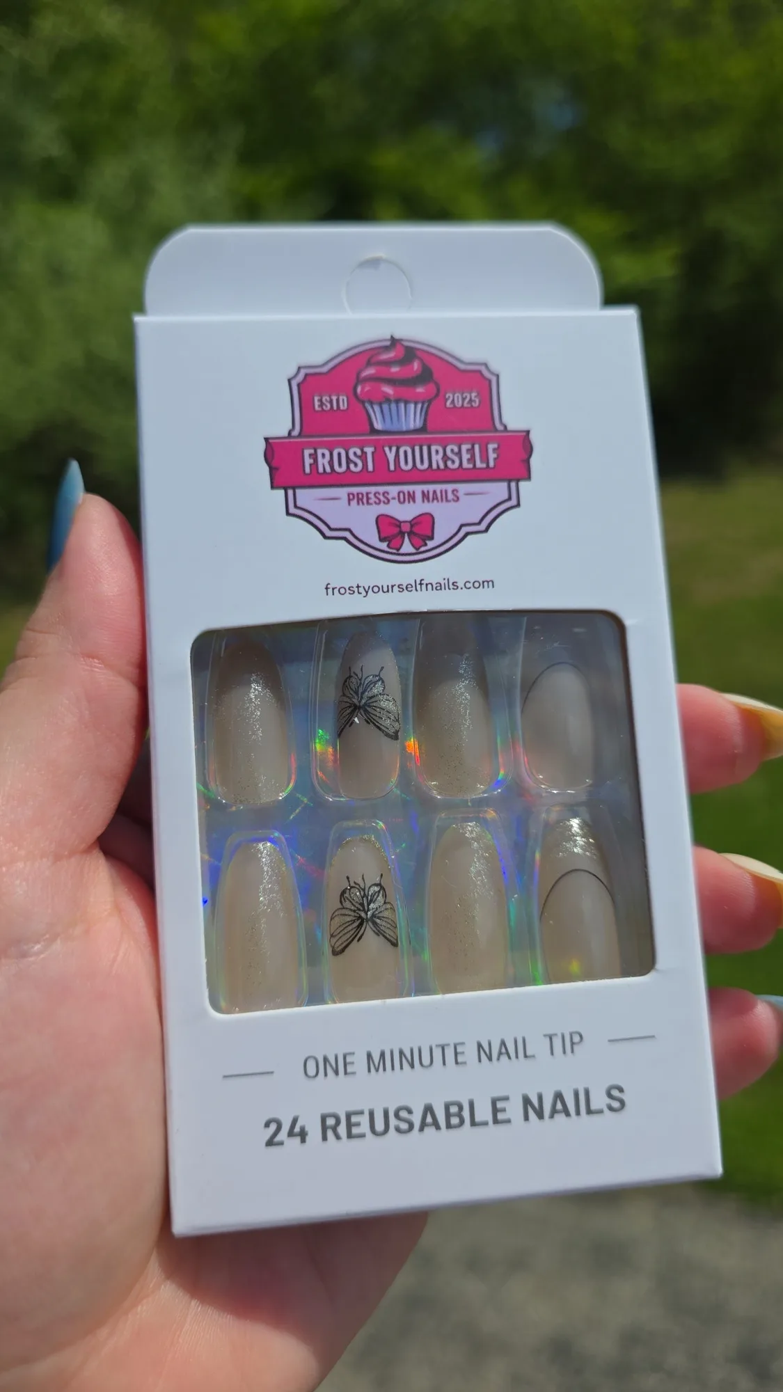 Butterfly sparkle 🦋 (long)