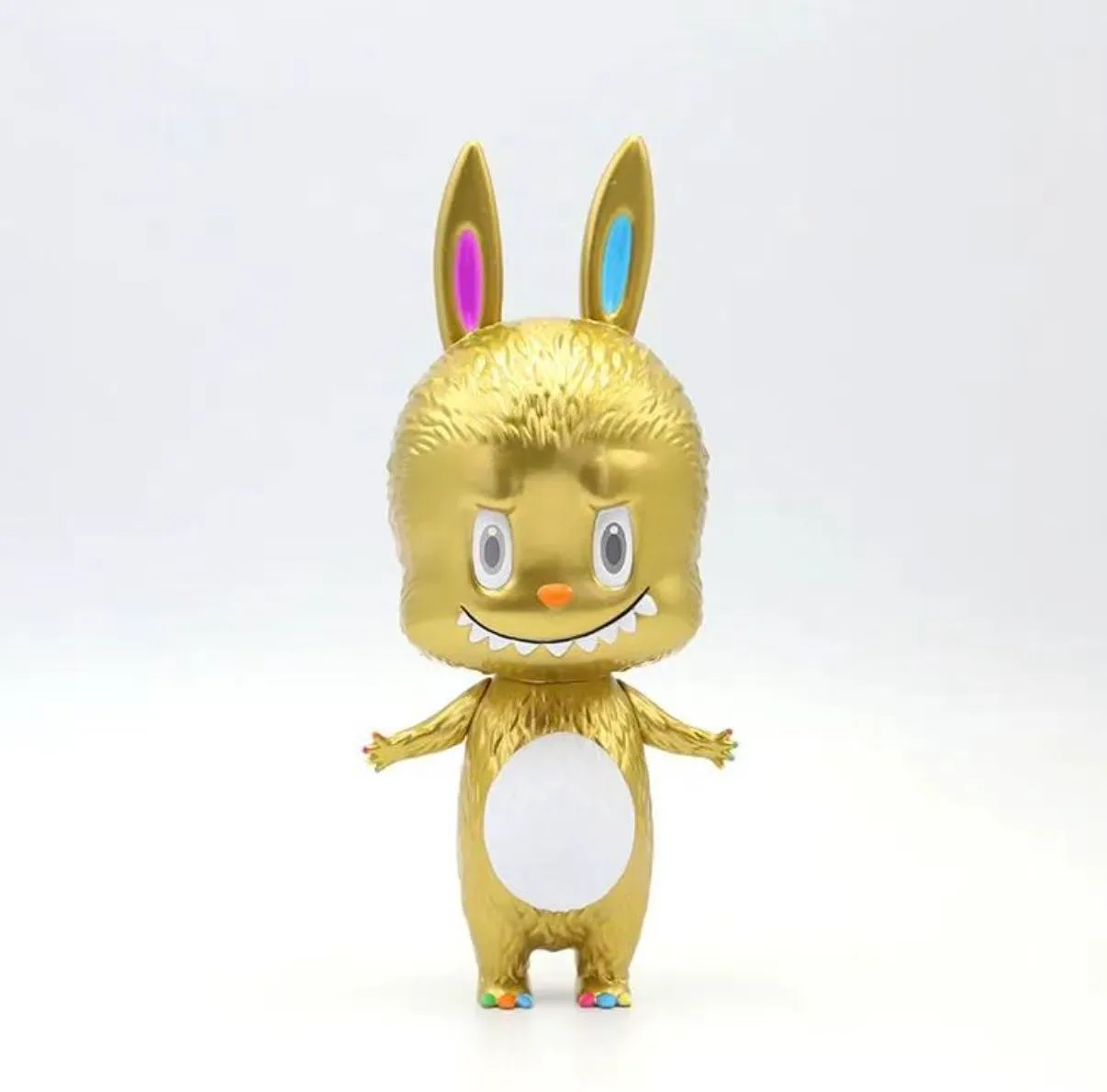 LABUBU Gow Figure