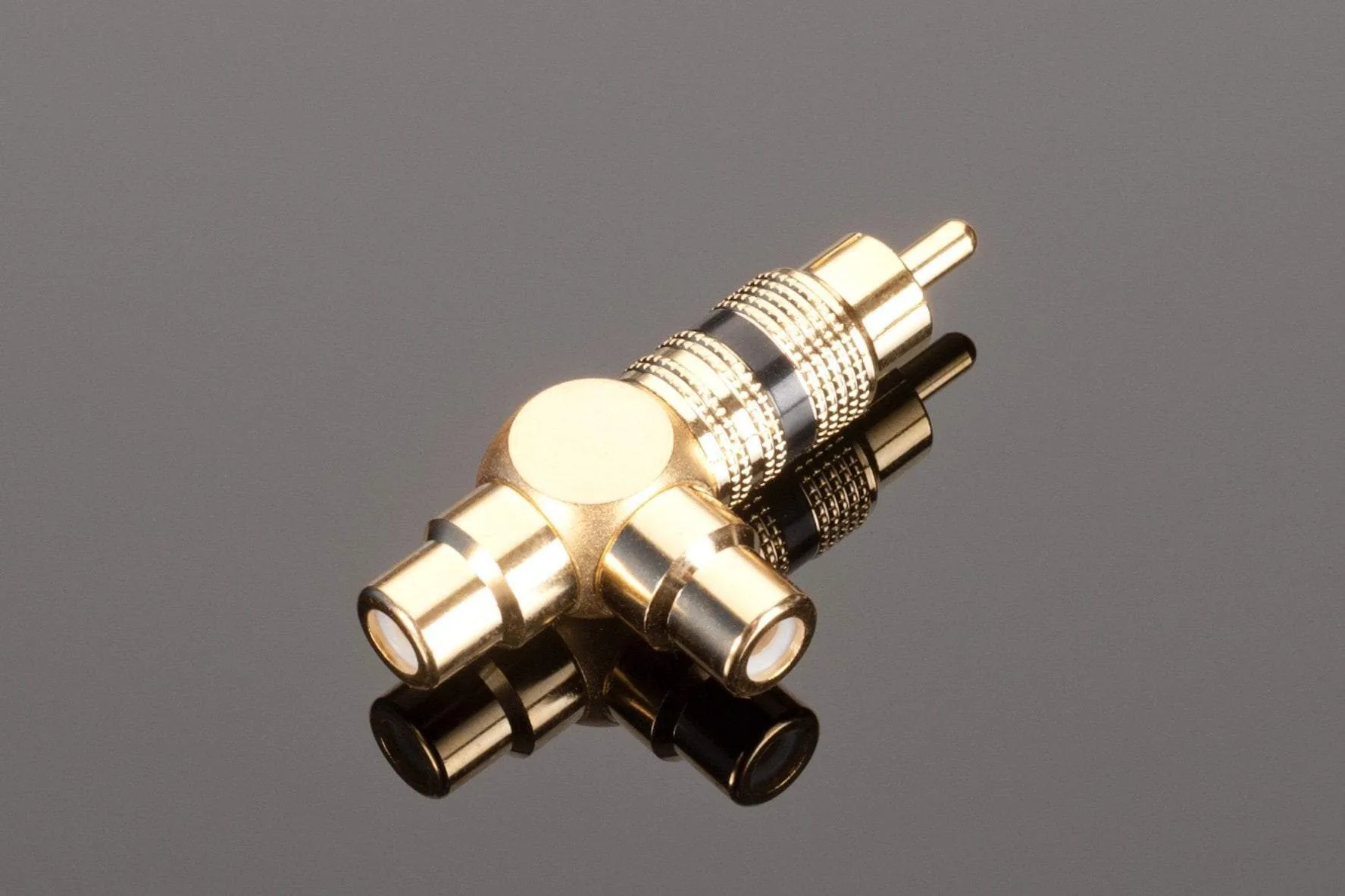 RCA Y