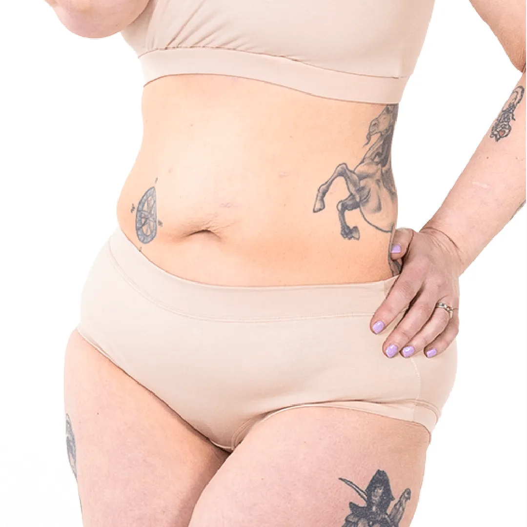 Nude vs. Spitzen-Mid-Rise-Slips: So wählen Sie