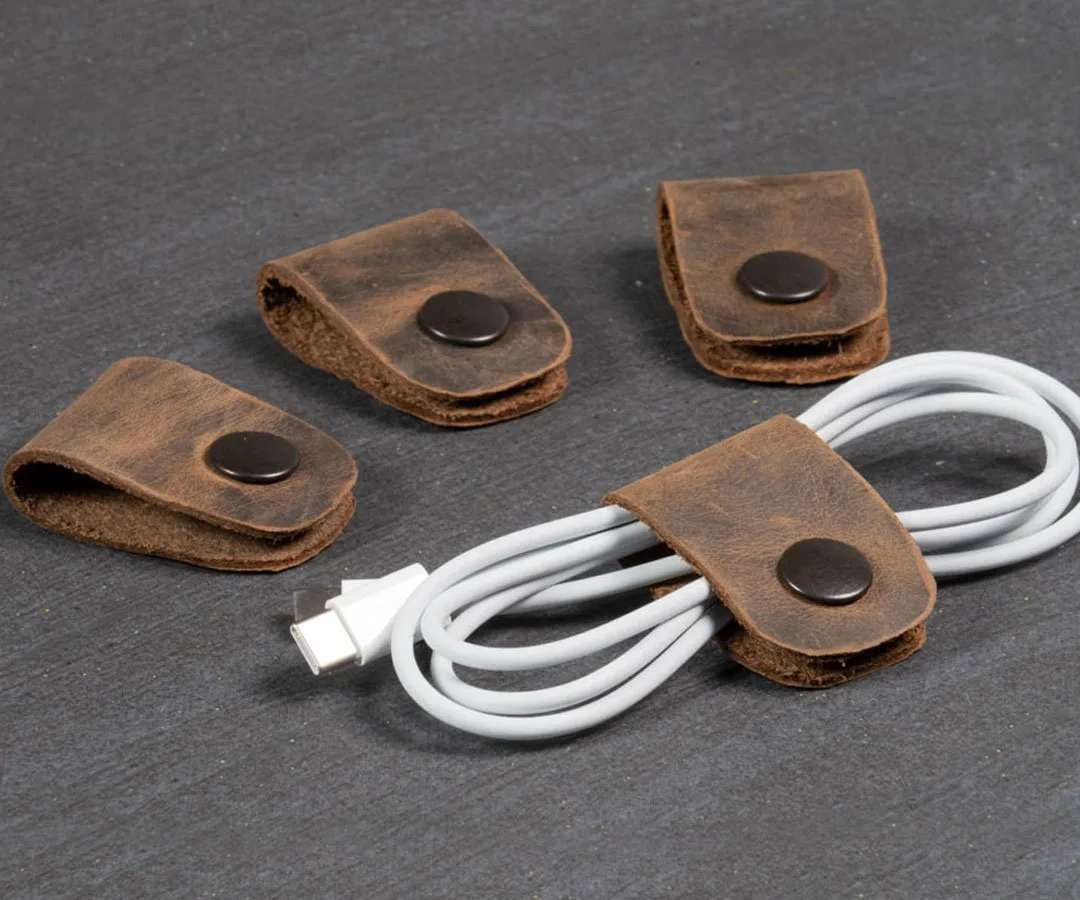 Best Accessories for the Apple Vision Pro Traveler: Protect and Organize Your Headset