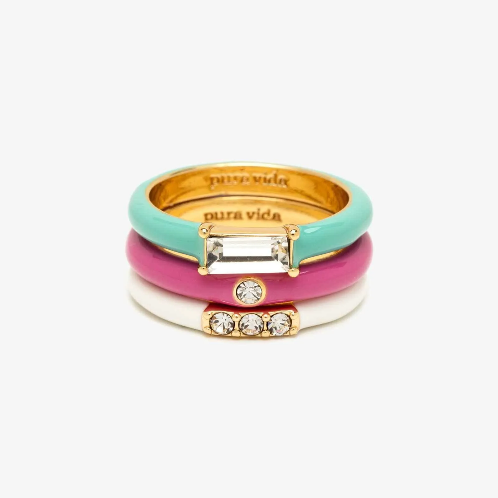 The Meaning of Feather Jewelry: Symbolism and Styling Tips for Free-Spirited Accessories