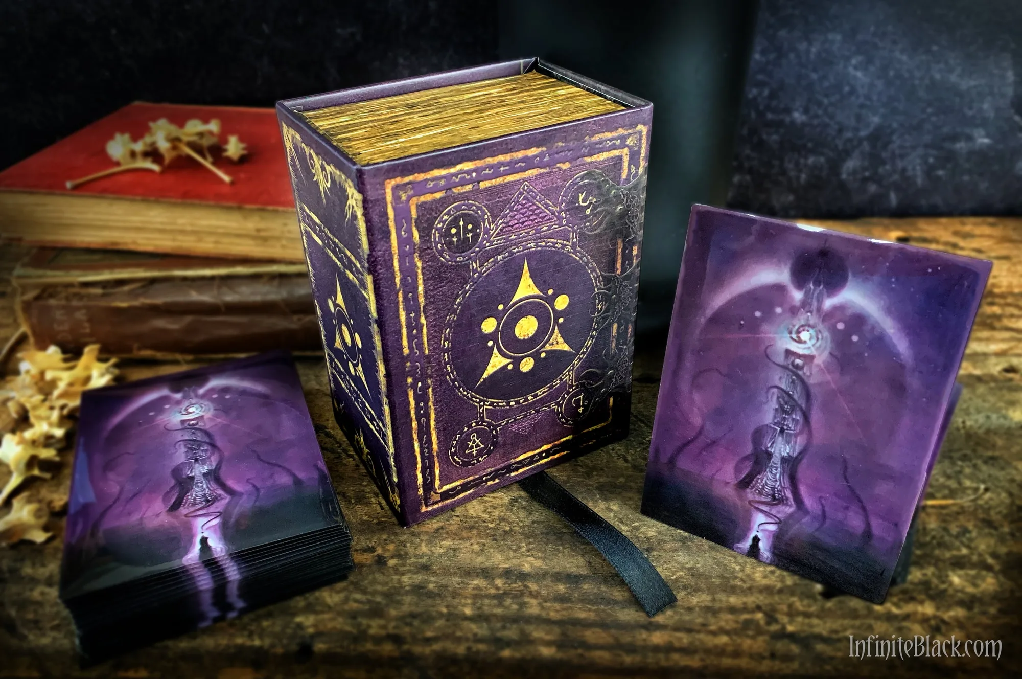 Deck Box Buying Guide: Sigil, Yellow Sign, and More
