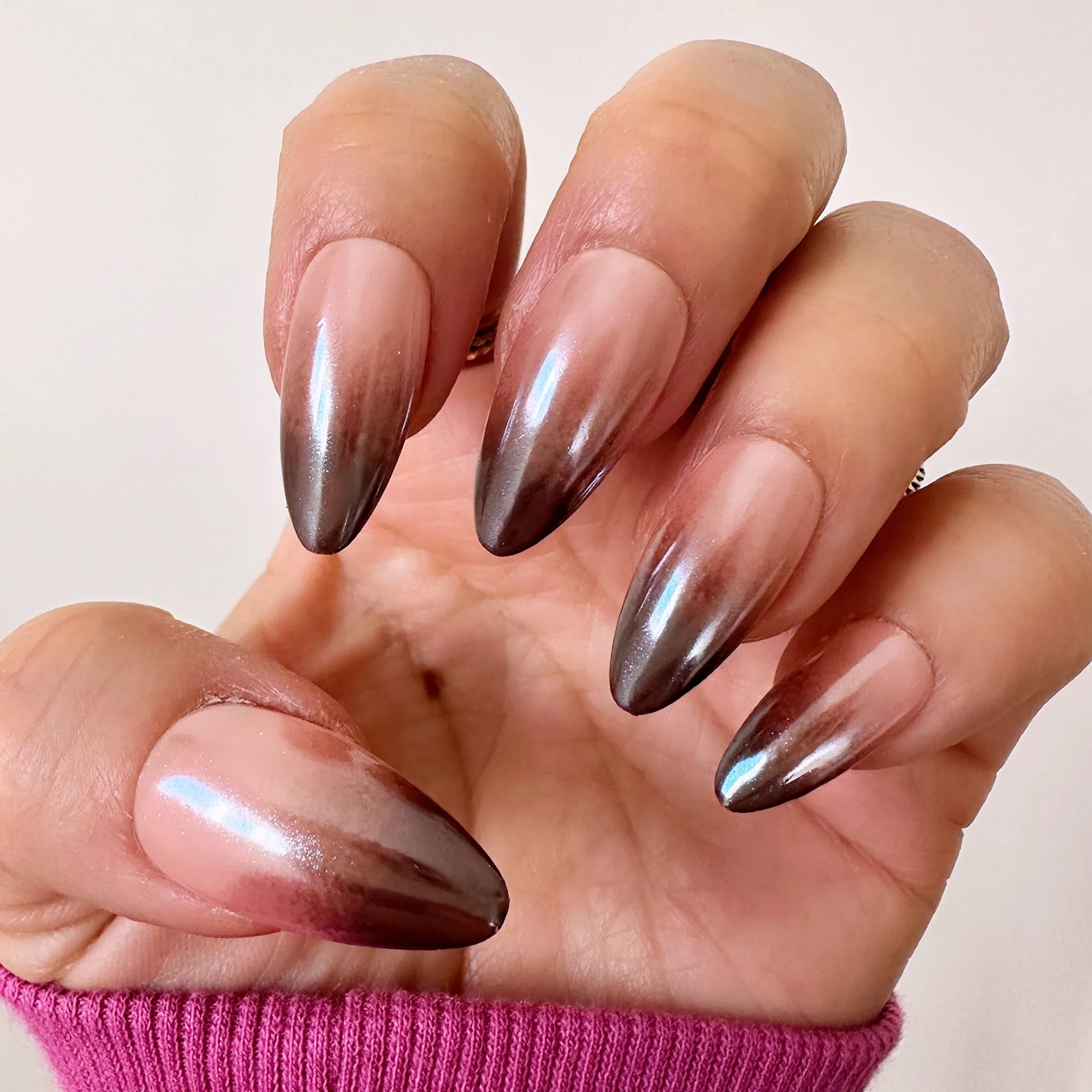 Cafe Coco Glazed Ombre Press On Nails: Style Guide