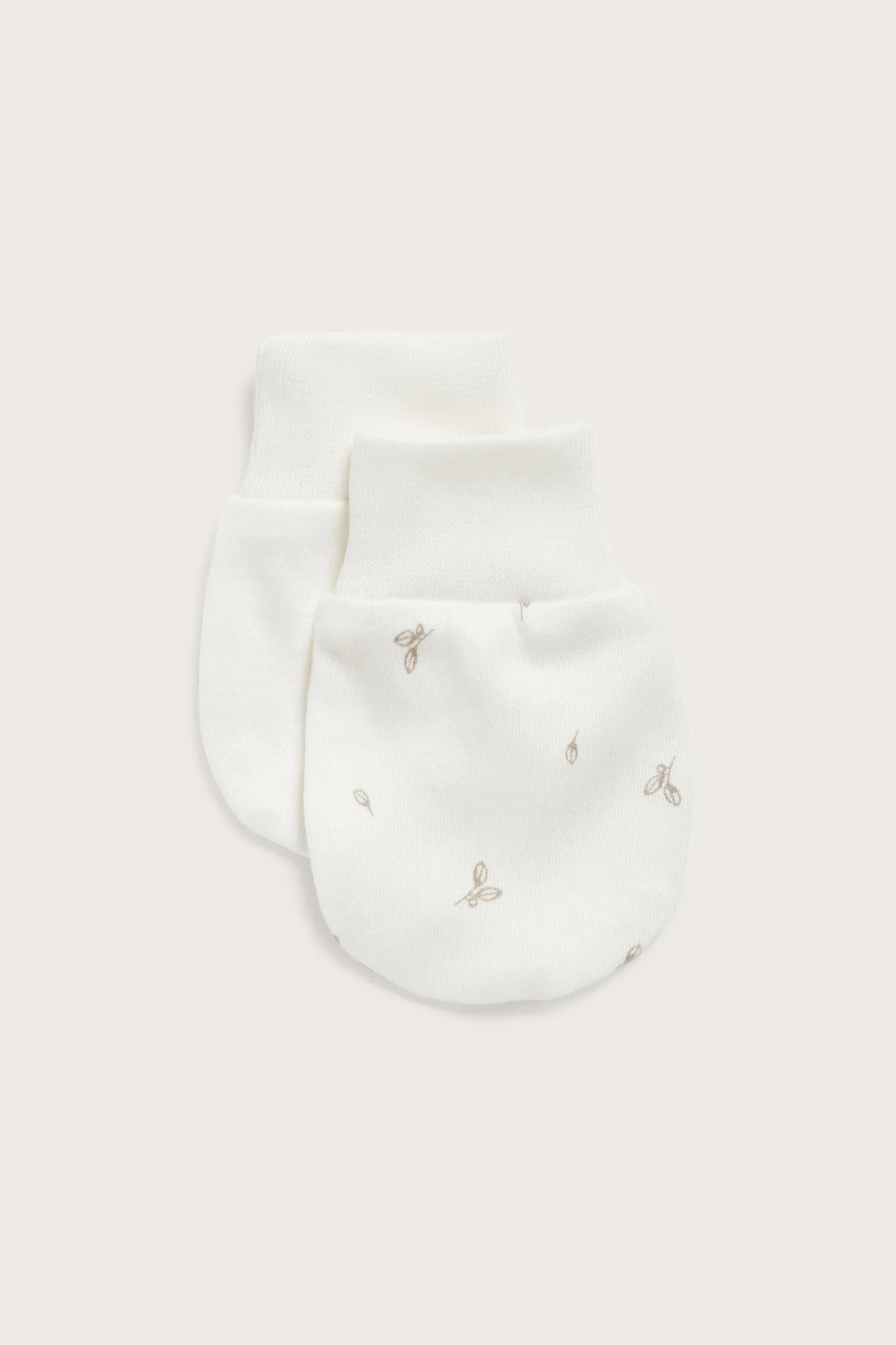 Do Anti-Scratch Mittens Stop Babies Scratching Their Face?