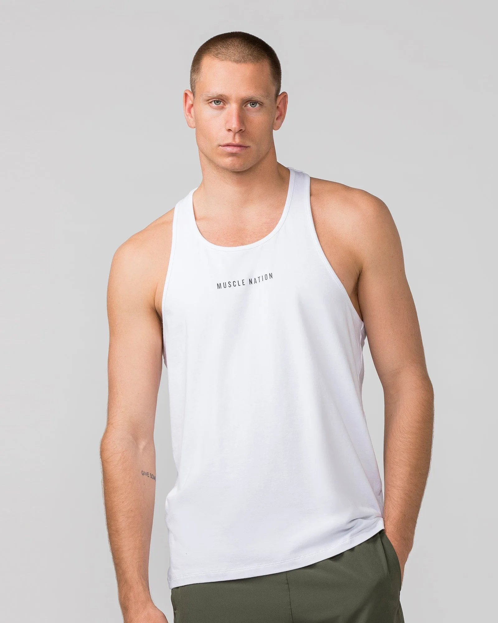 Practice Tank vs Infinite Y Back Singlet: welke voor training?