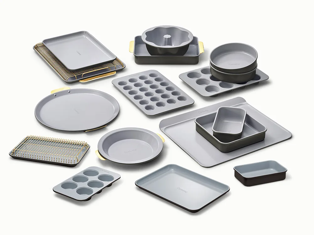 How to Clean and Care for Your Ceramic Bakeware Set