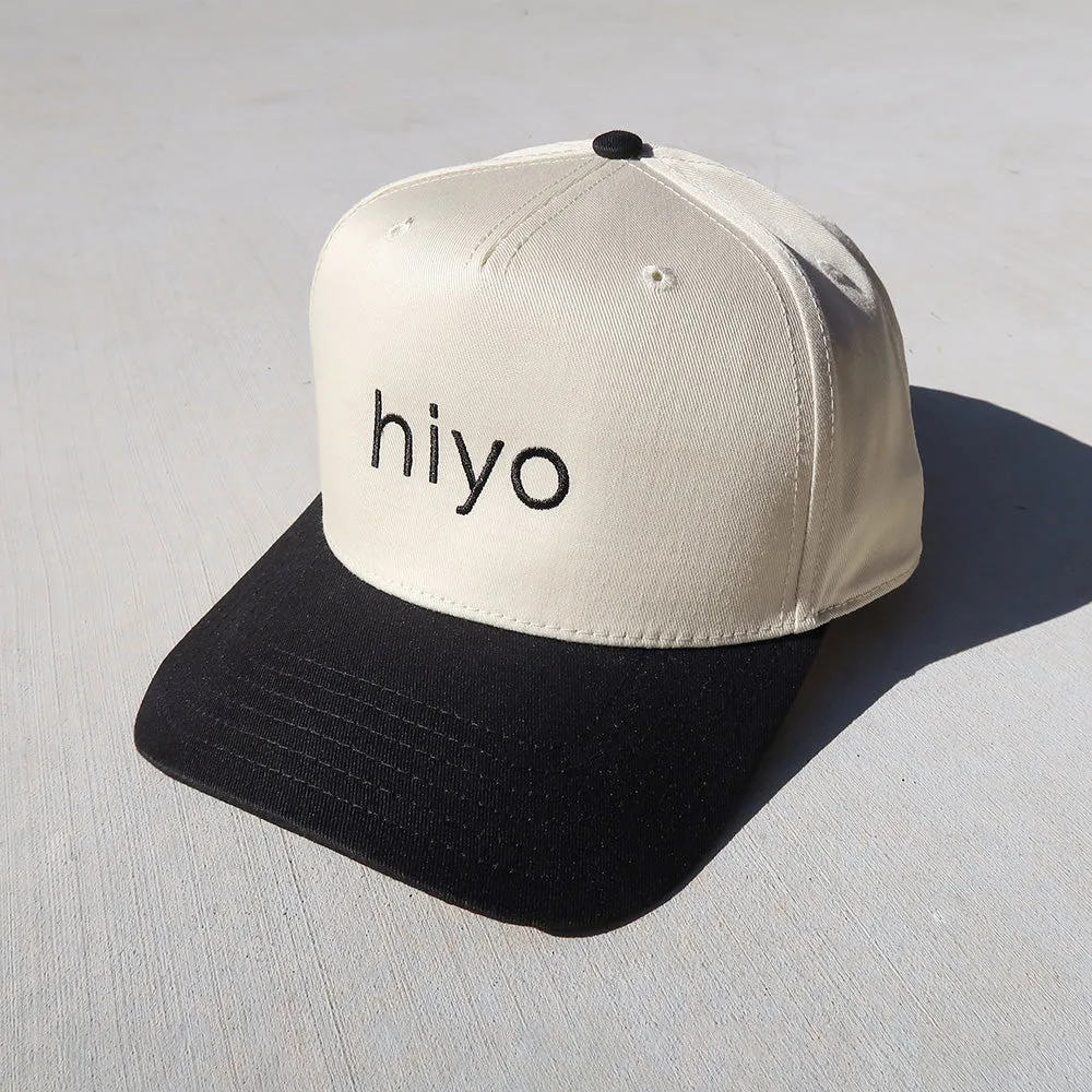 قبعة سائق شاحنة من Hiyo
