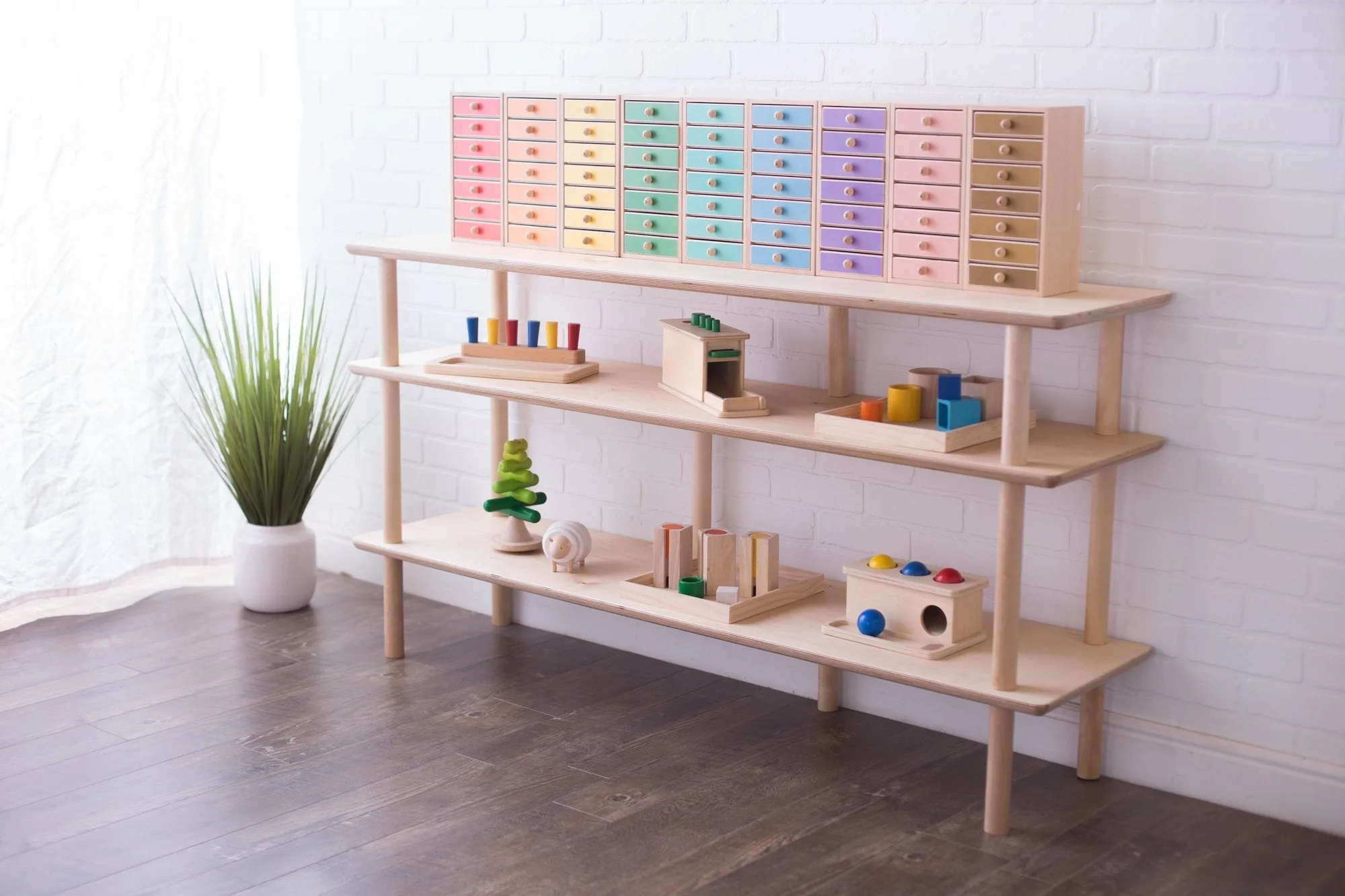 Value-Grade Luce Shelf vs. Standard Luce Shelf: What's the Difference?
