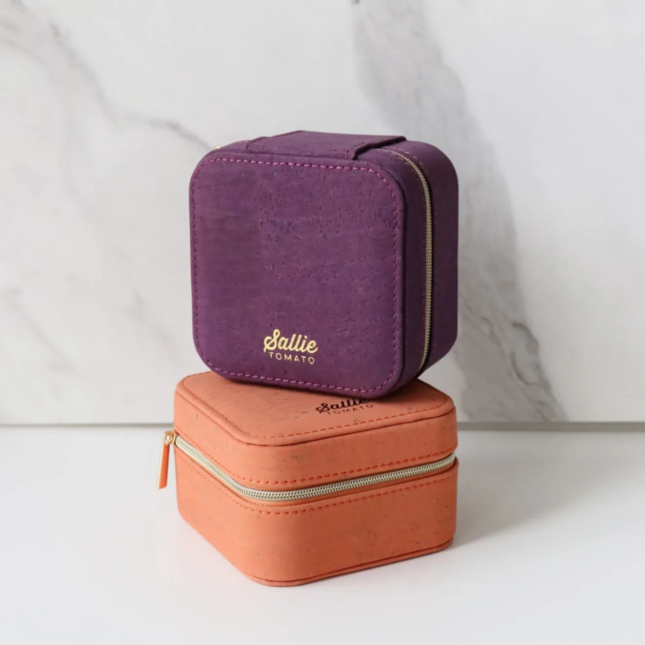 Sallie Tomato Jewelry Box: A Sewist's Storage Solution
