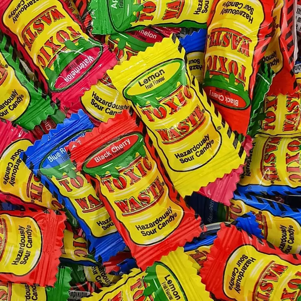 Chupa Chups Squeezee Freeze Pops vs. Traditional Lollipops: Which Sweet Treat Wins?