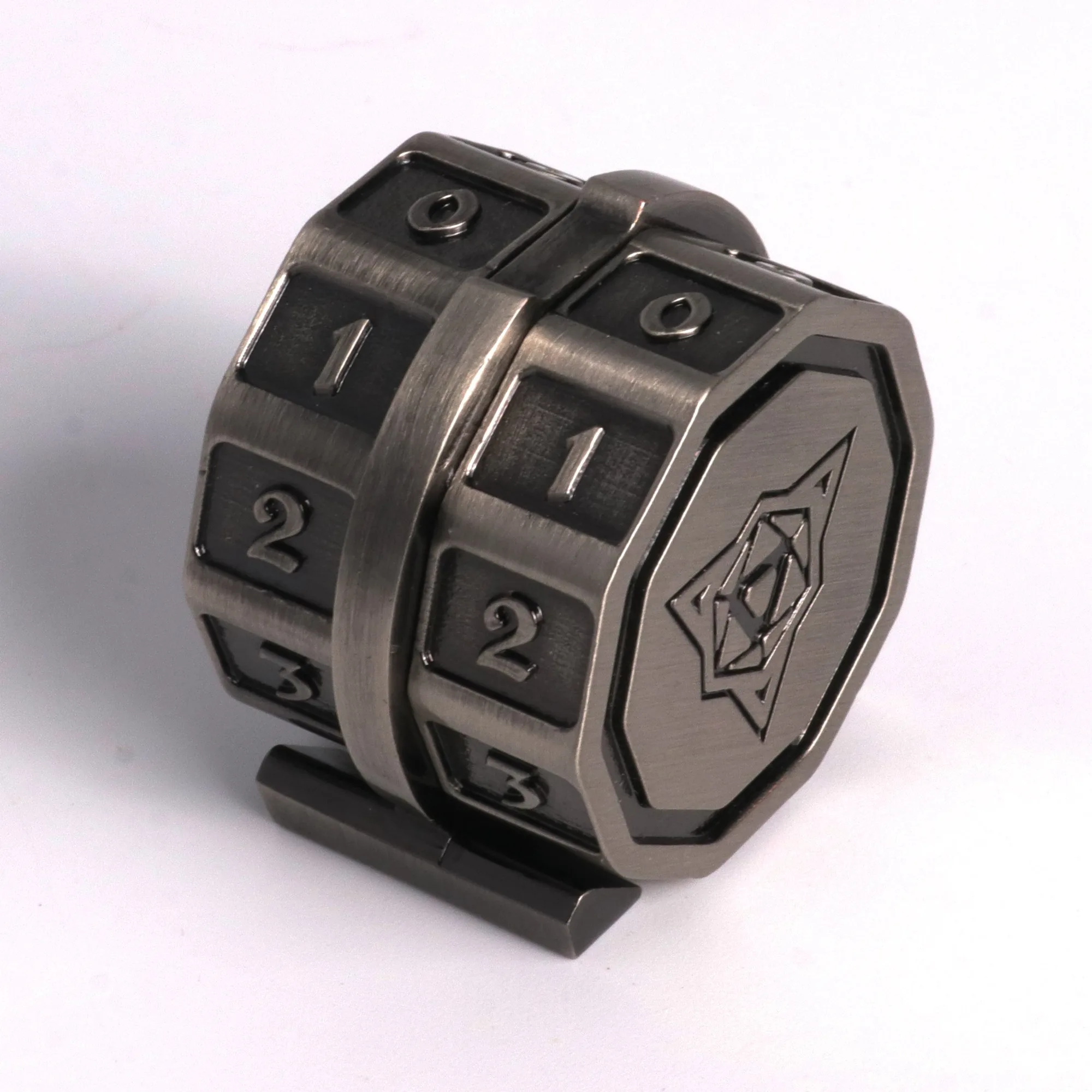 LifeLink Counter - Battleworn Silver