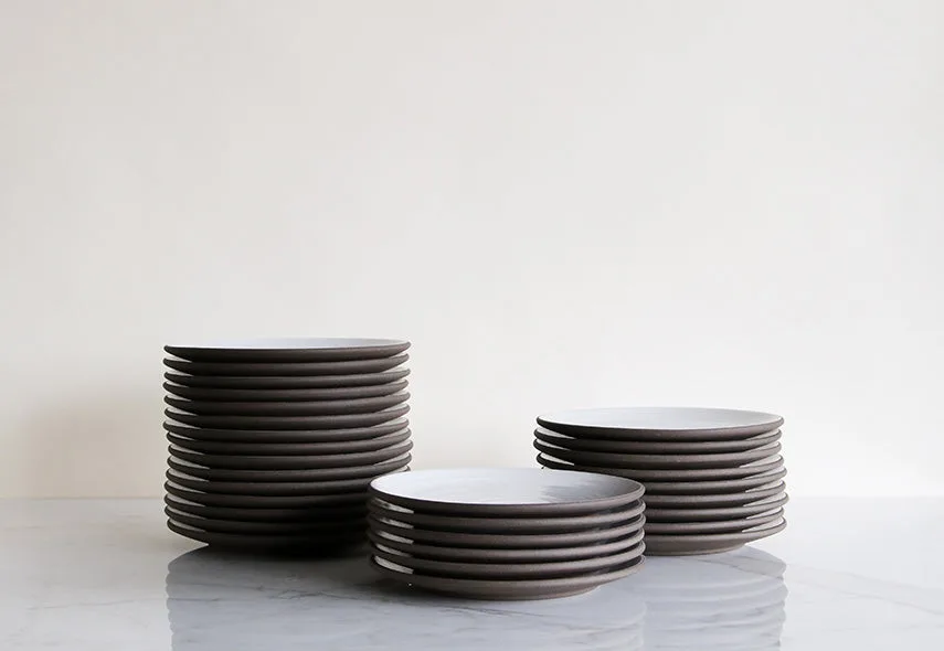 Piring Salad Pro Shop 8.5" vs Piring Berbagi 7"