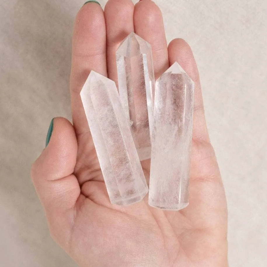 CLEAR QUARTZ CRYSTAL POINT - AAA PREMIUM QUALITY