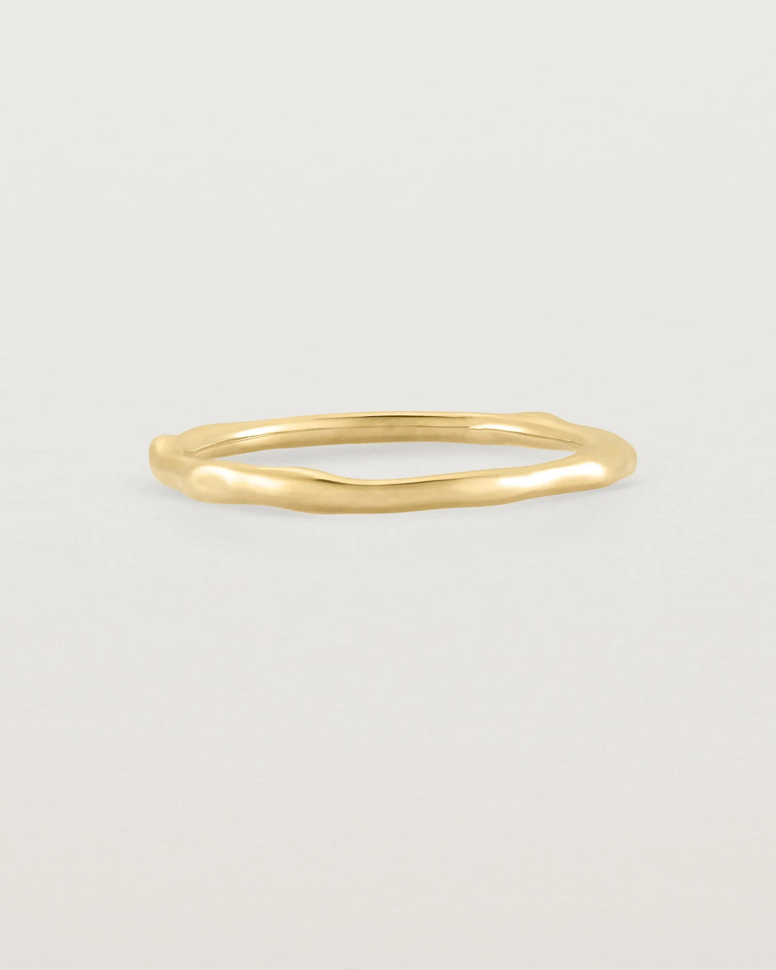 How to Style a Signet Ring: Arden Signet Ring Ideas for Every Occasion