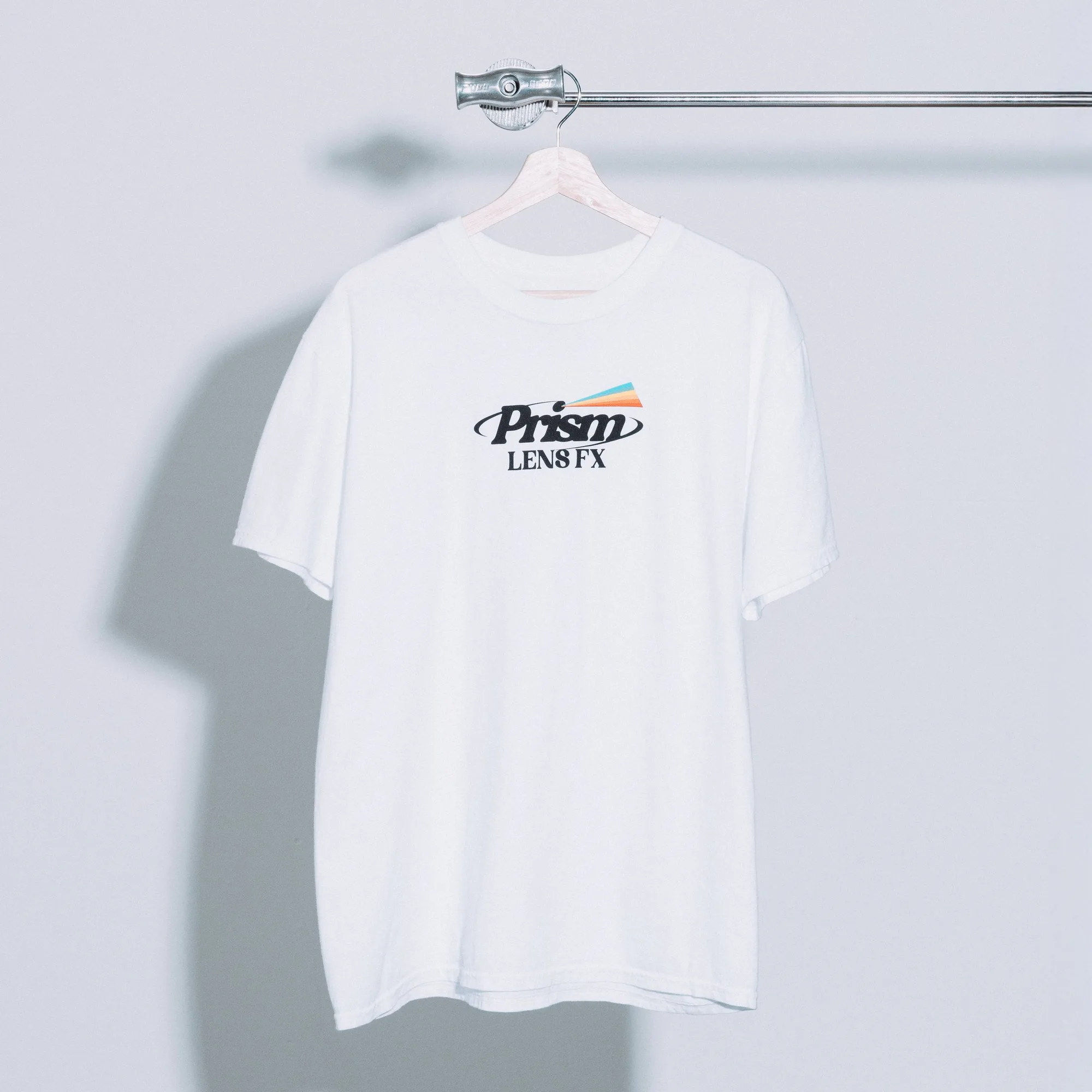 Camiseta Prism Spectrum vs. Sudadera: ¿Cuál elegir?
