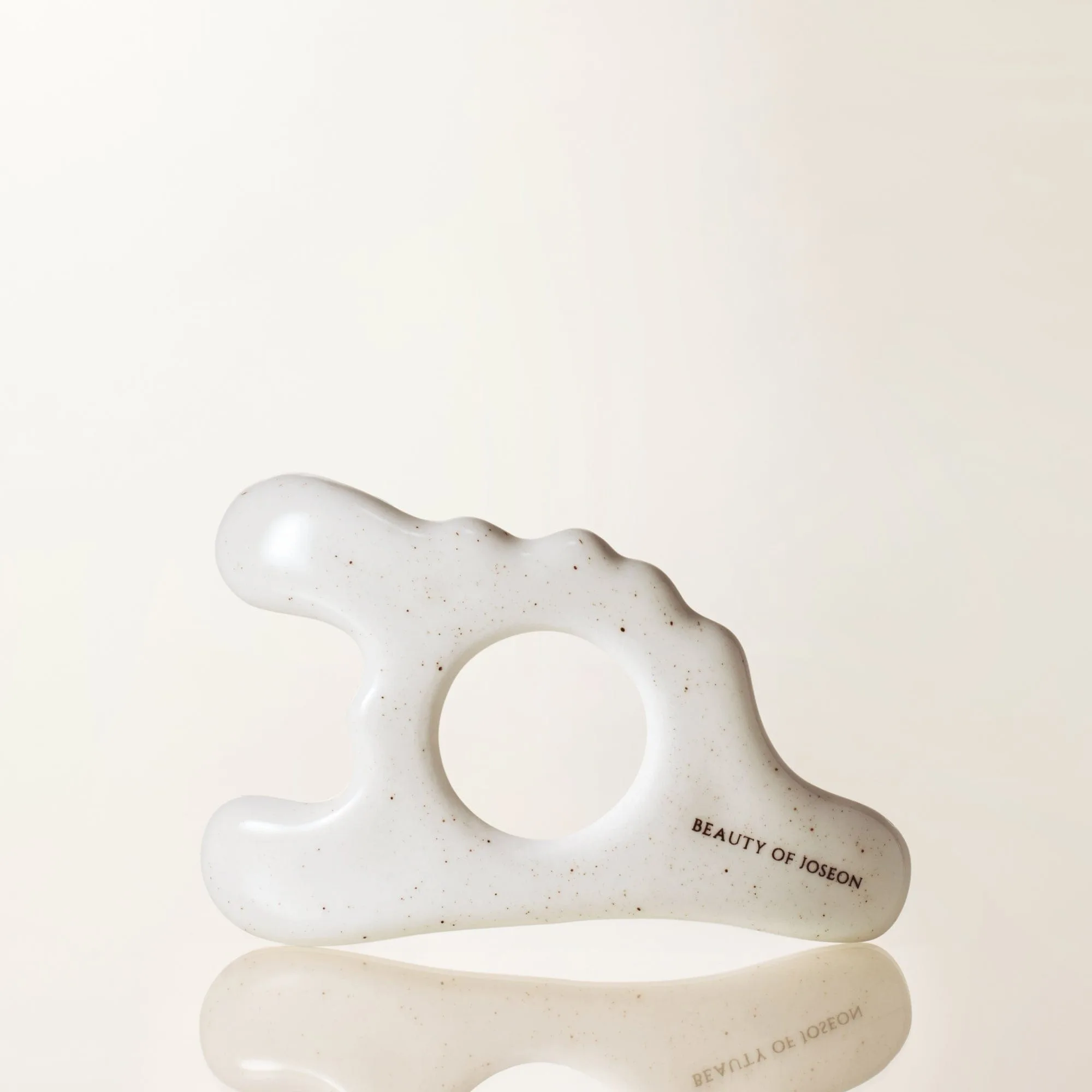 Porcelain Gwalsa (Gua Sha) Review: How to Use It for Best Results