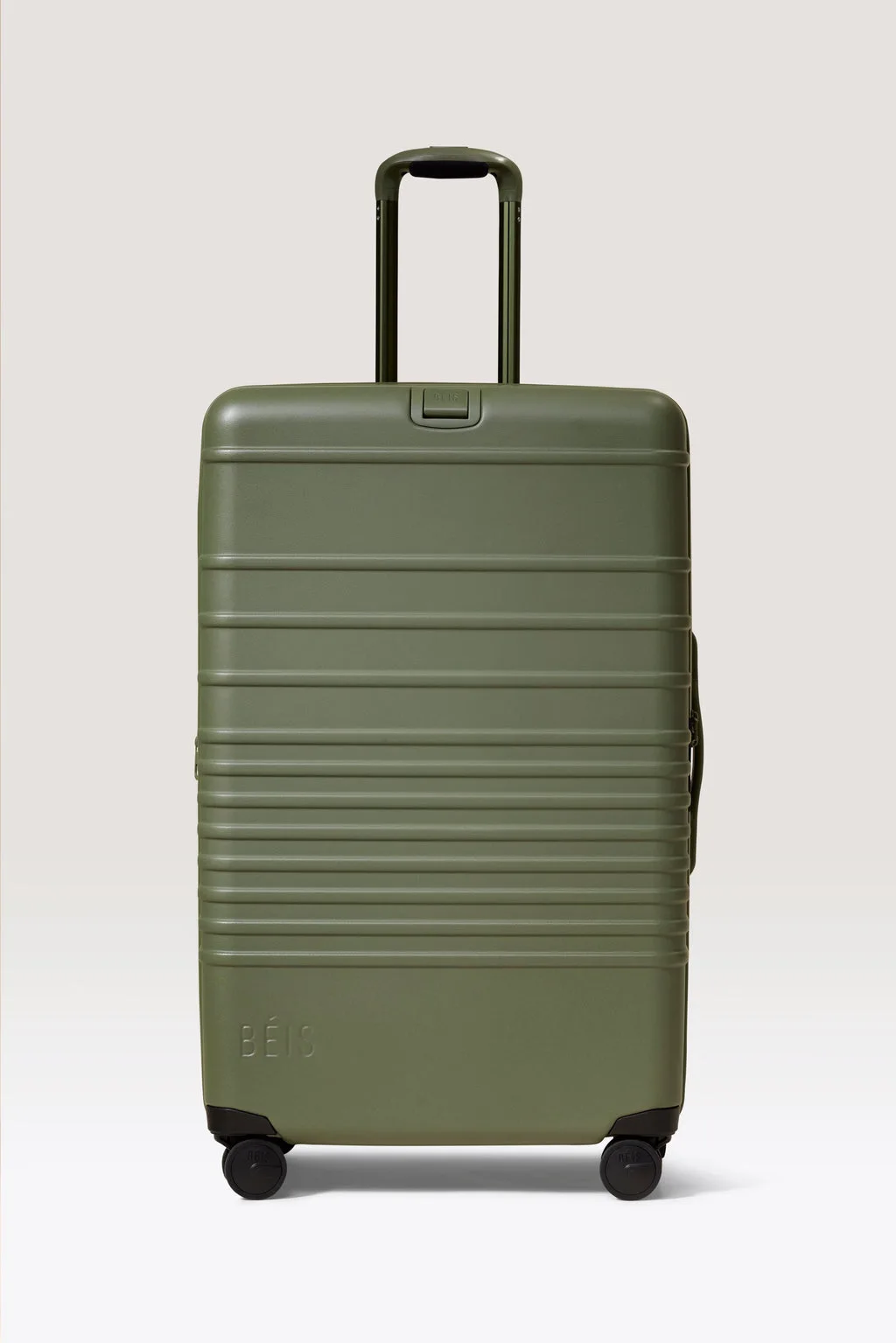 Luggage Cover vs. Travel Duffle: Which BÉIS Essential Do You Need?