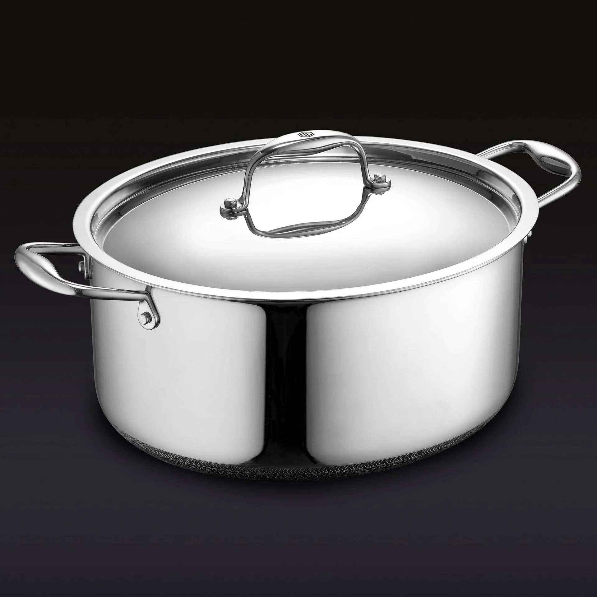 Hybrid Oval Dutch Oven, 6.5-Qt