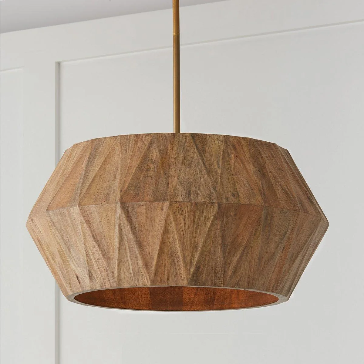 How to Replace a Chandelier Bulb: Safety and Style Tips