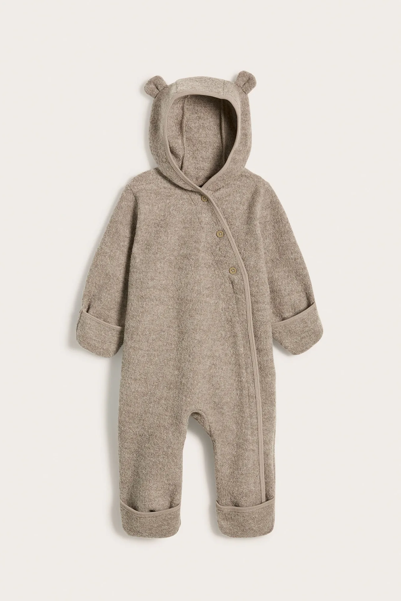 How to Layer a Baby Pramsuit and Coverall for Winter