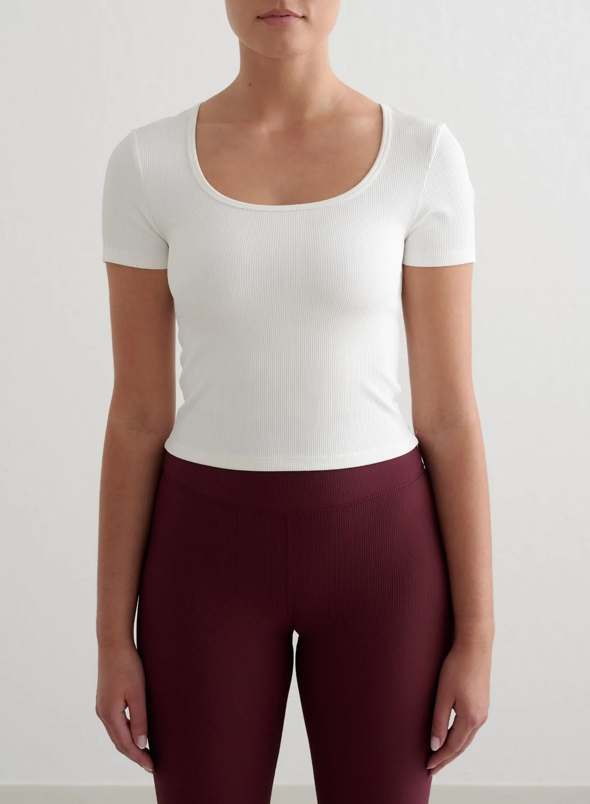 White Boxy T-Shirt: Style It for Casual and Gym Looks