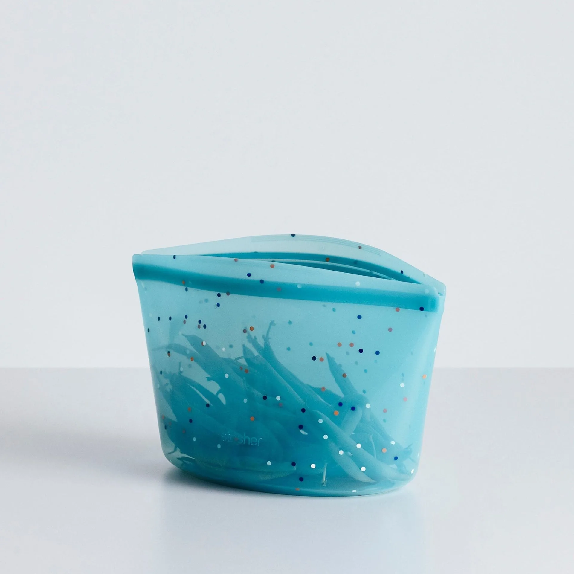 The Rise of Silicone Kitchen Accessories: Why Home Cooks Are Switching to Reusable Sponges and Dish Towels