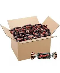 Mars Miniatures vs Malaco Jordgubbar: Which Bulk Candy Offers Better Value for Events?
