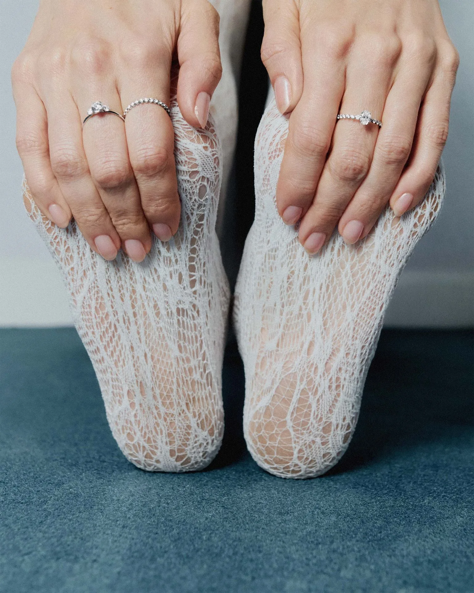 Diamond and Gold Nora Ring Review: A Minimalist Statement Piece