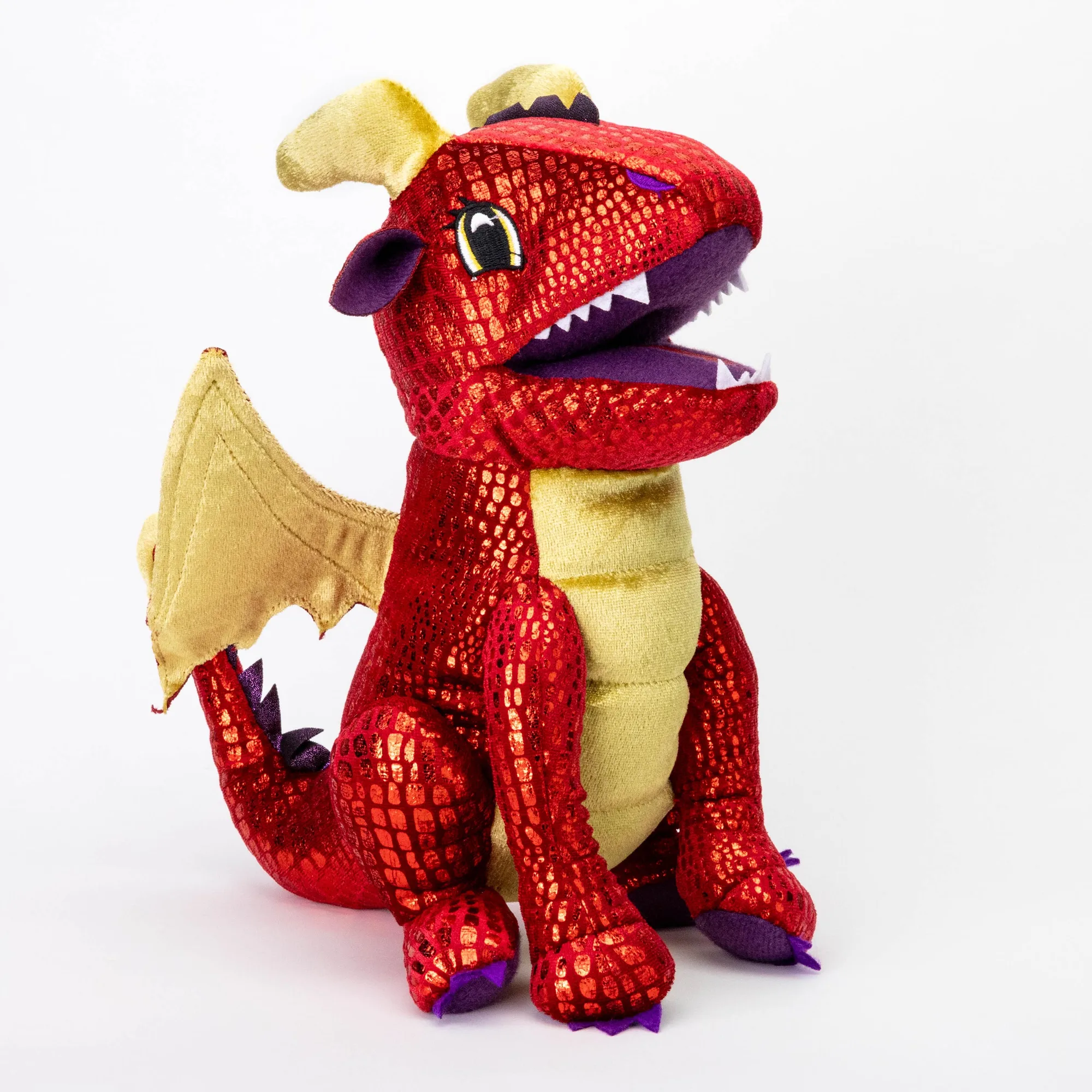 Plush vs Leather Dice Bags: Dragon Plush Bag Against Traditional Options