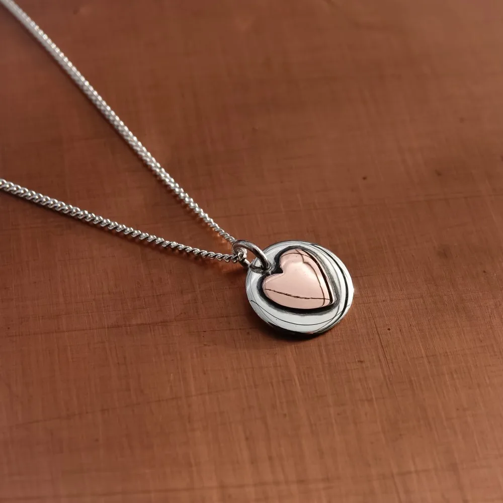 Valentine's Specimen 8: Unique Ring Buying Guide