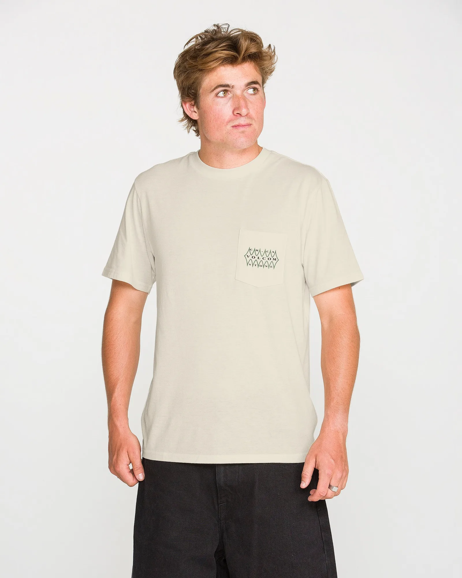 T-shirts à manches courtes homme : FAQ sur l'ajustement, le tissu et le style