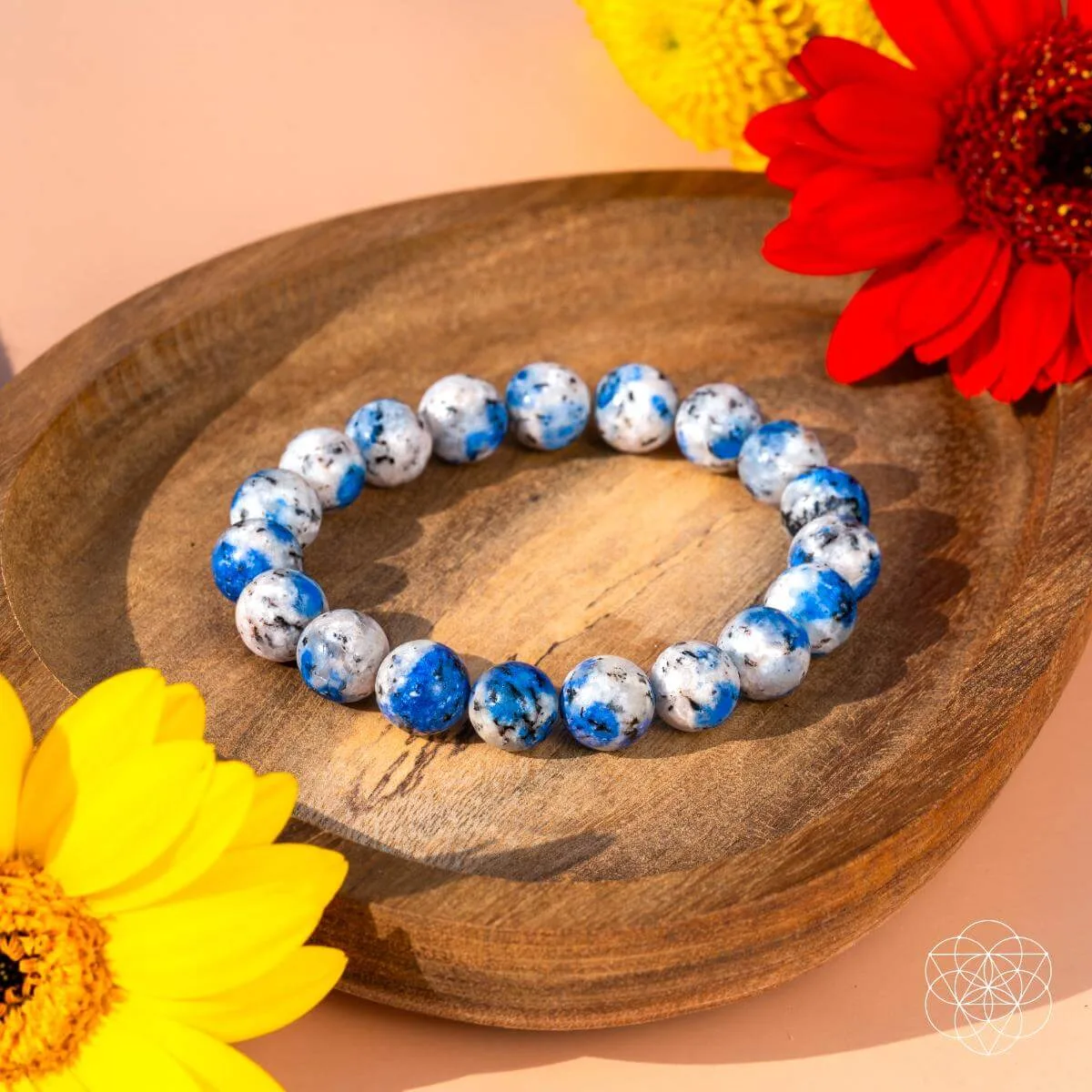 How to Combine Crystals and Affirmations for Powerful Daily Manifestation