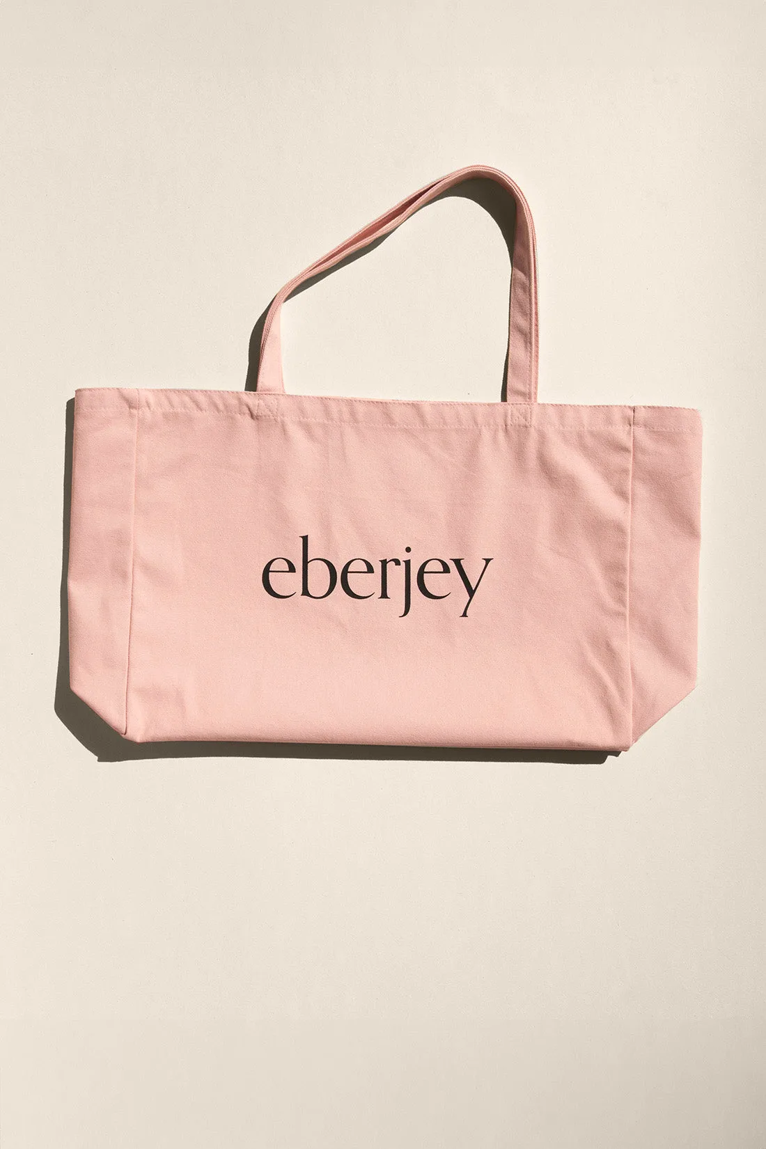 Eberjey Tote für Reise und Alltag stylen