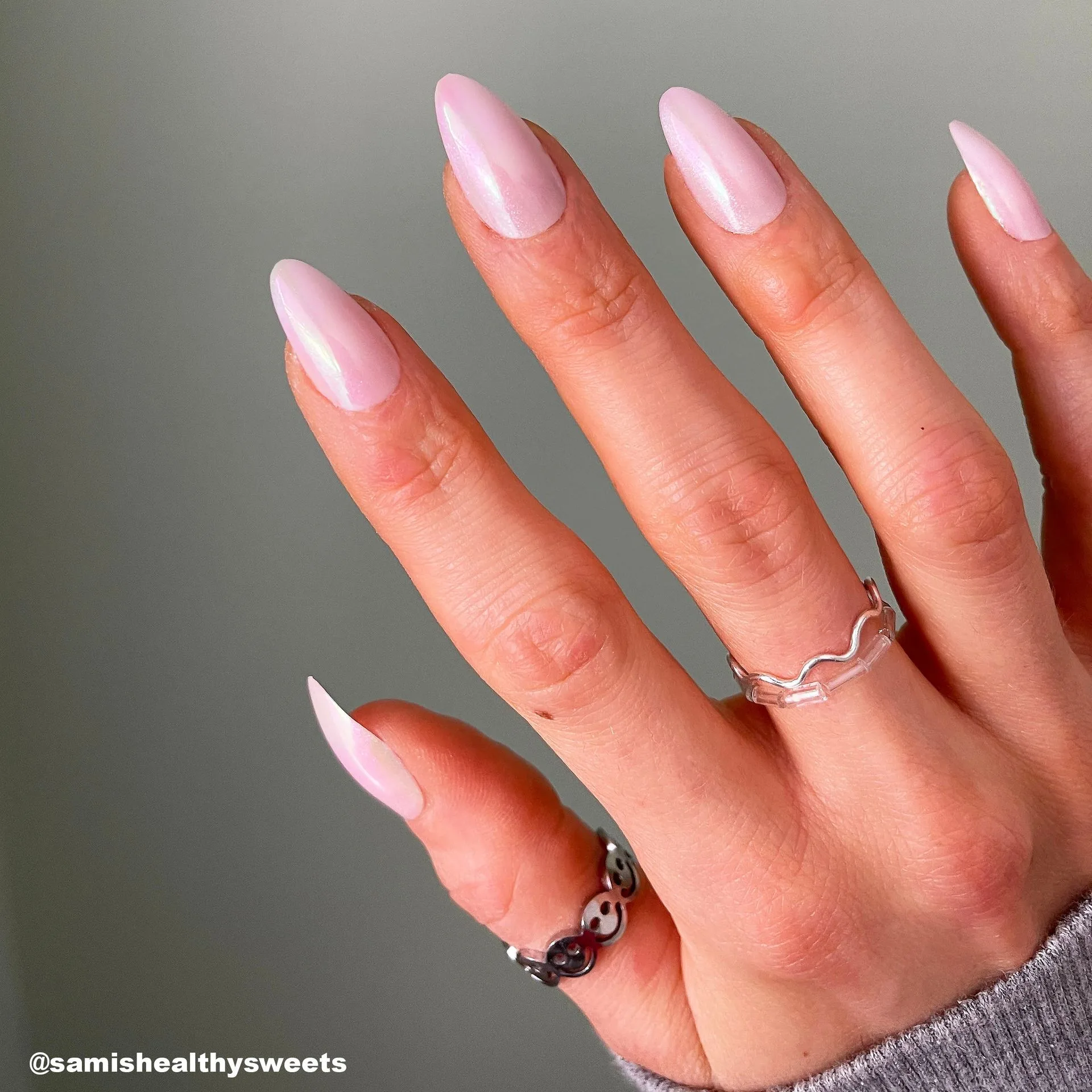 Instant Glam- Blush Pink Chrome Stiletto Press On Nail Set