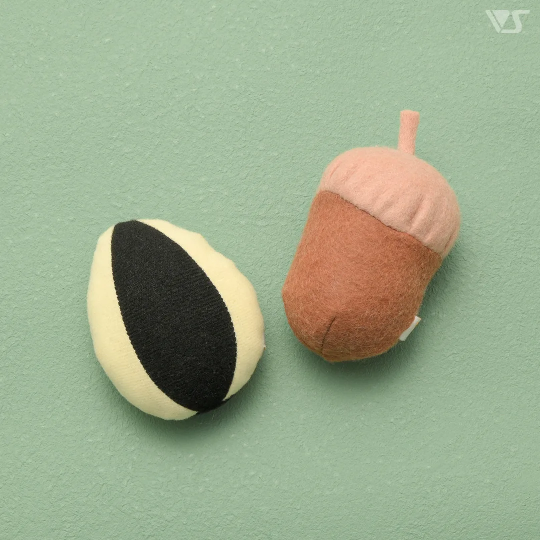 Acorn & Sunflower Seed Cushion Set