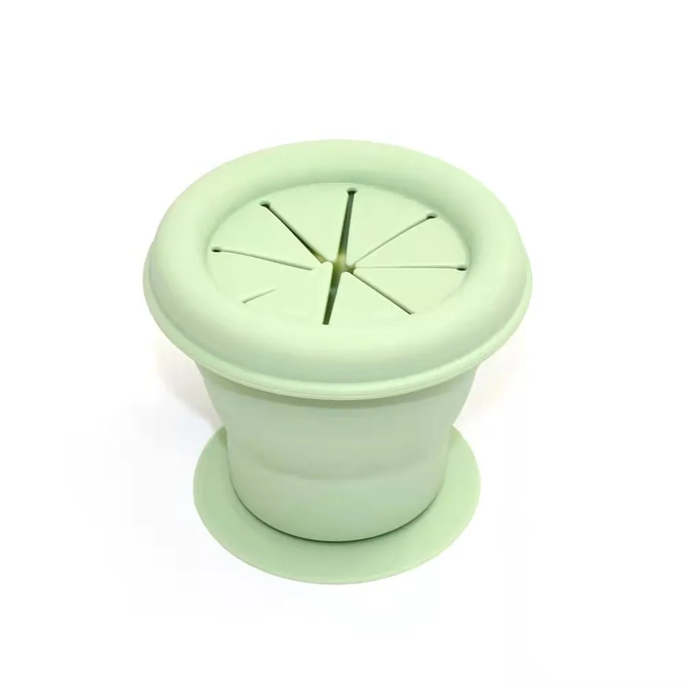 How to Introduce the Snack Cup Mint for Self-Feeding