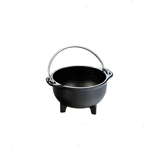 The Best Cast Iron Dutch Oven for Baking Bread: Sizes, Shapes, and Tips