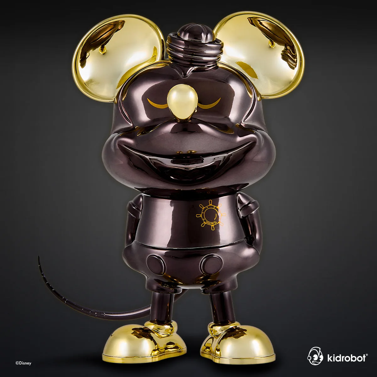 Figur Vinil Koleksi Disney Mickey Mouse "Sailor M." oleh Pasa - Edisi Eksklusif Hitam dan Emas
