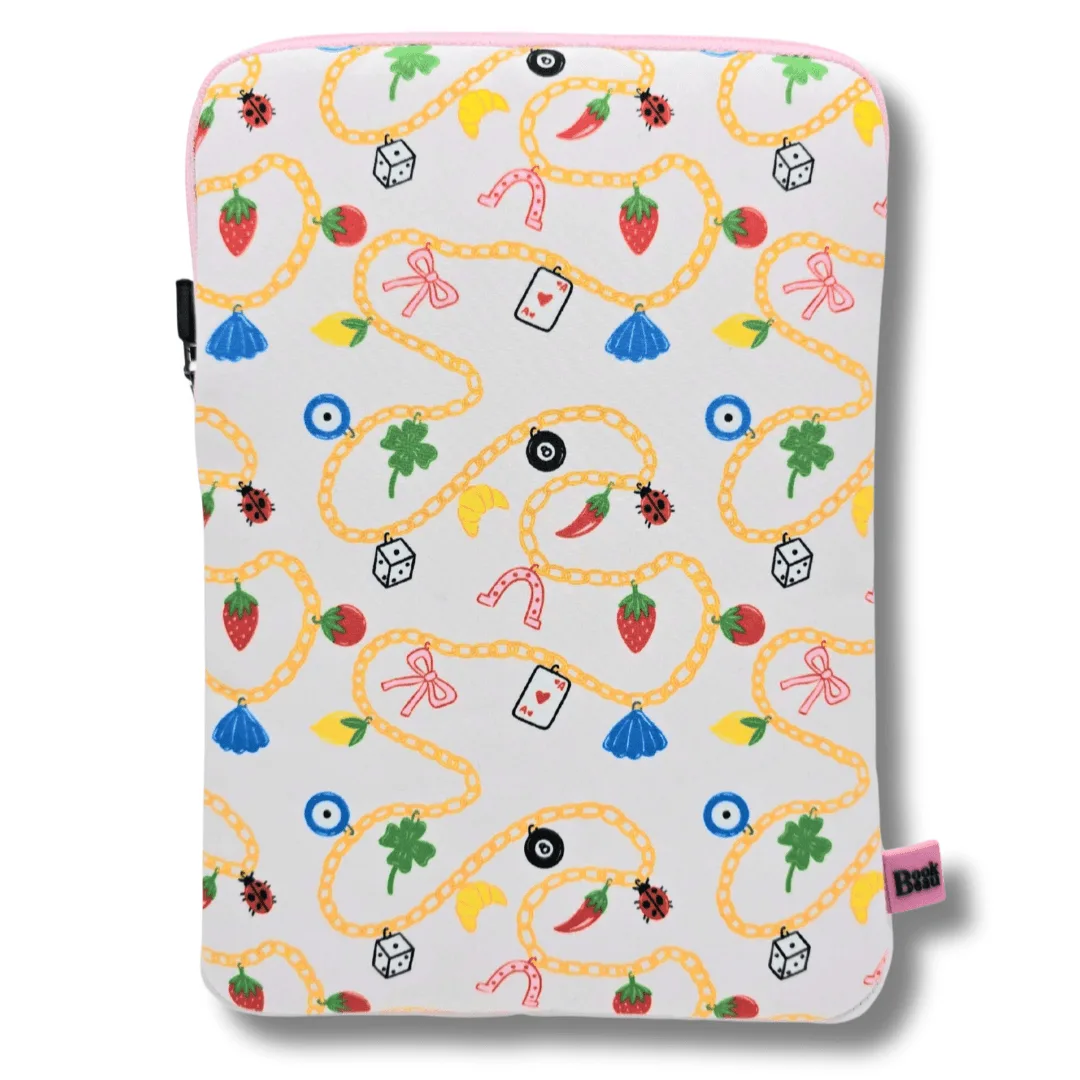 5 Tips for Keeping Your Books Safe During Travel with a Book Sleeve