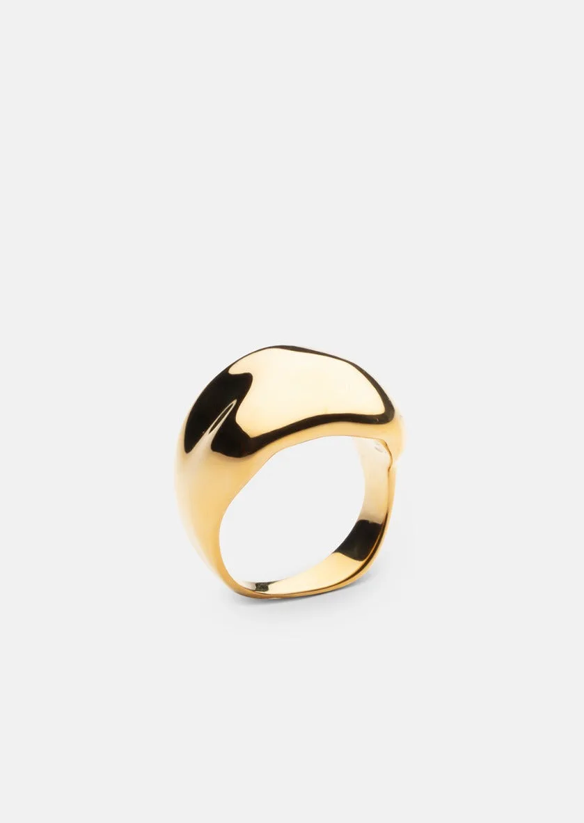 Cufflink vs Ring: Choosing Men’s Accessories for Work and Play