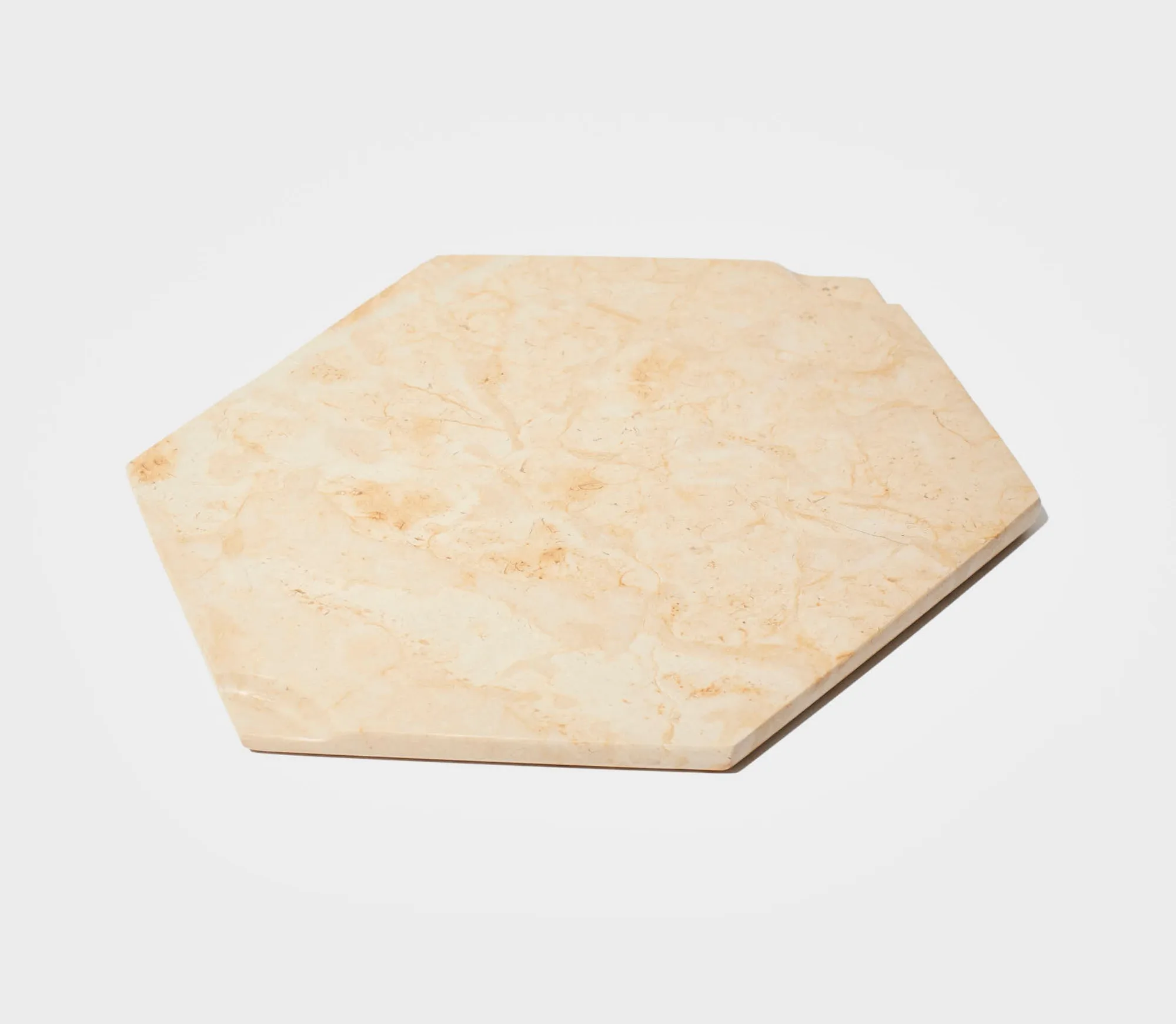 Cómo usar una tabla de mármol para quesos en recepciones