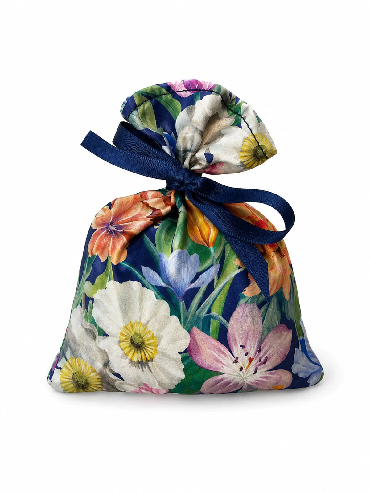 The Benefits of Using a Lavender Bag in Your Lingerie Drawer